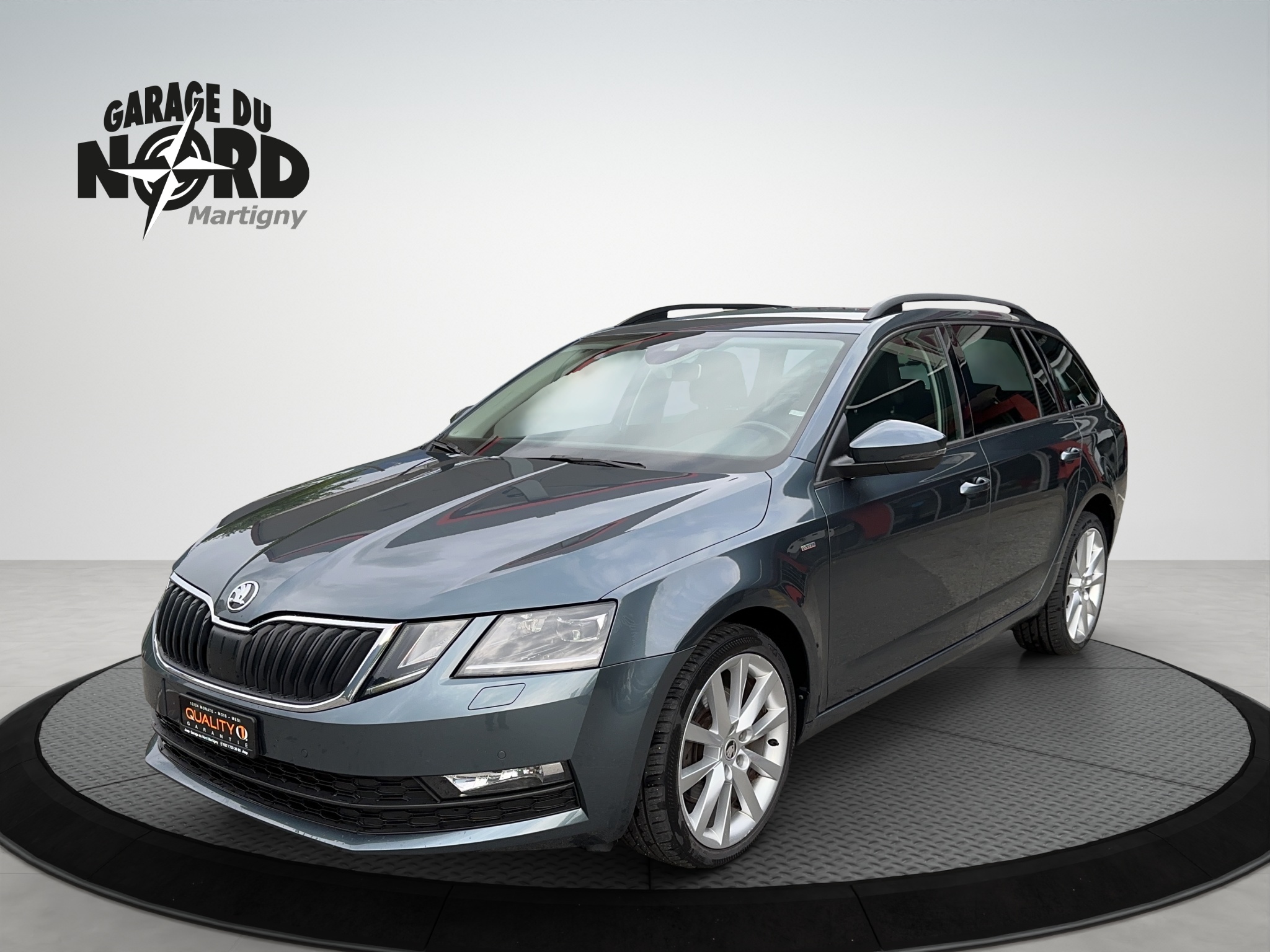 SKODA Octavia Combi 2.0 TSI Clever 4x4 DSG