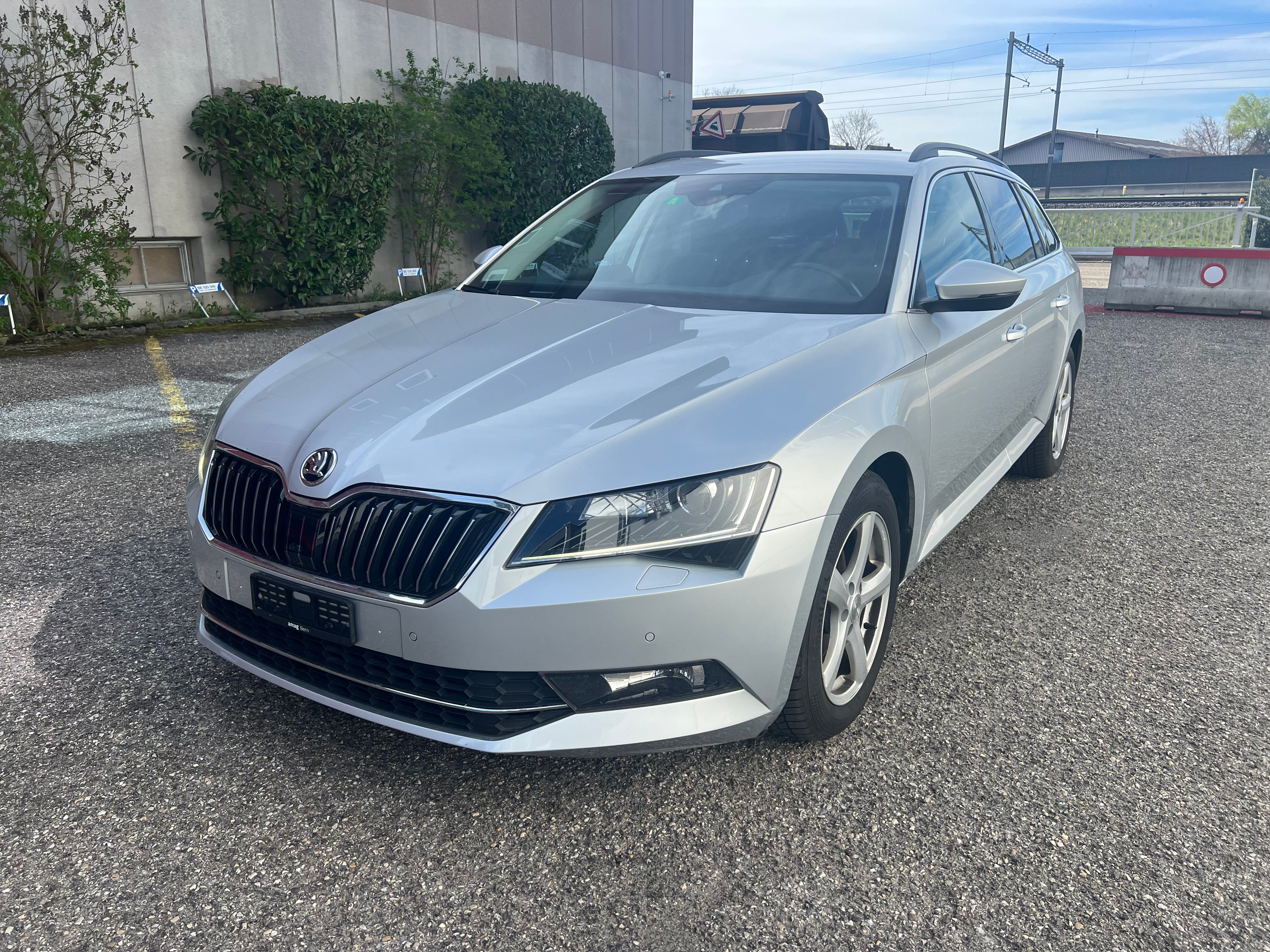 SKODA Superb Combi 2.0 TDi Ambition 4x4 DSG