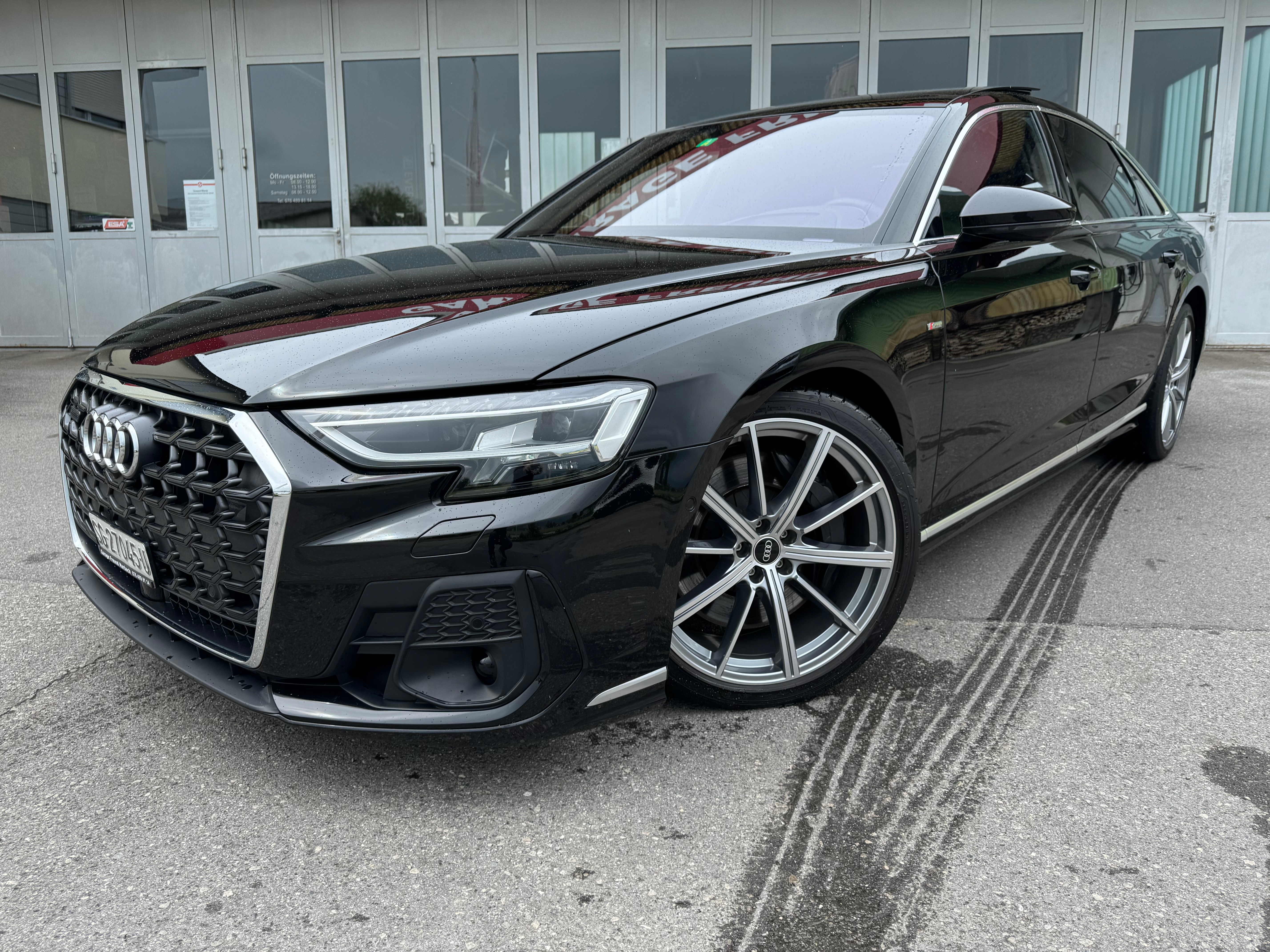 AUDI A8 60 TFSI e quattro tiptronic