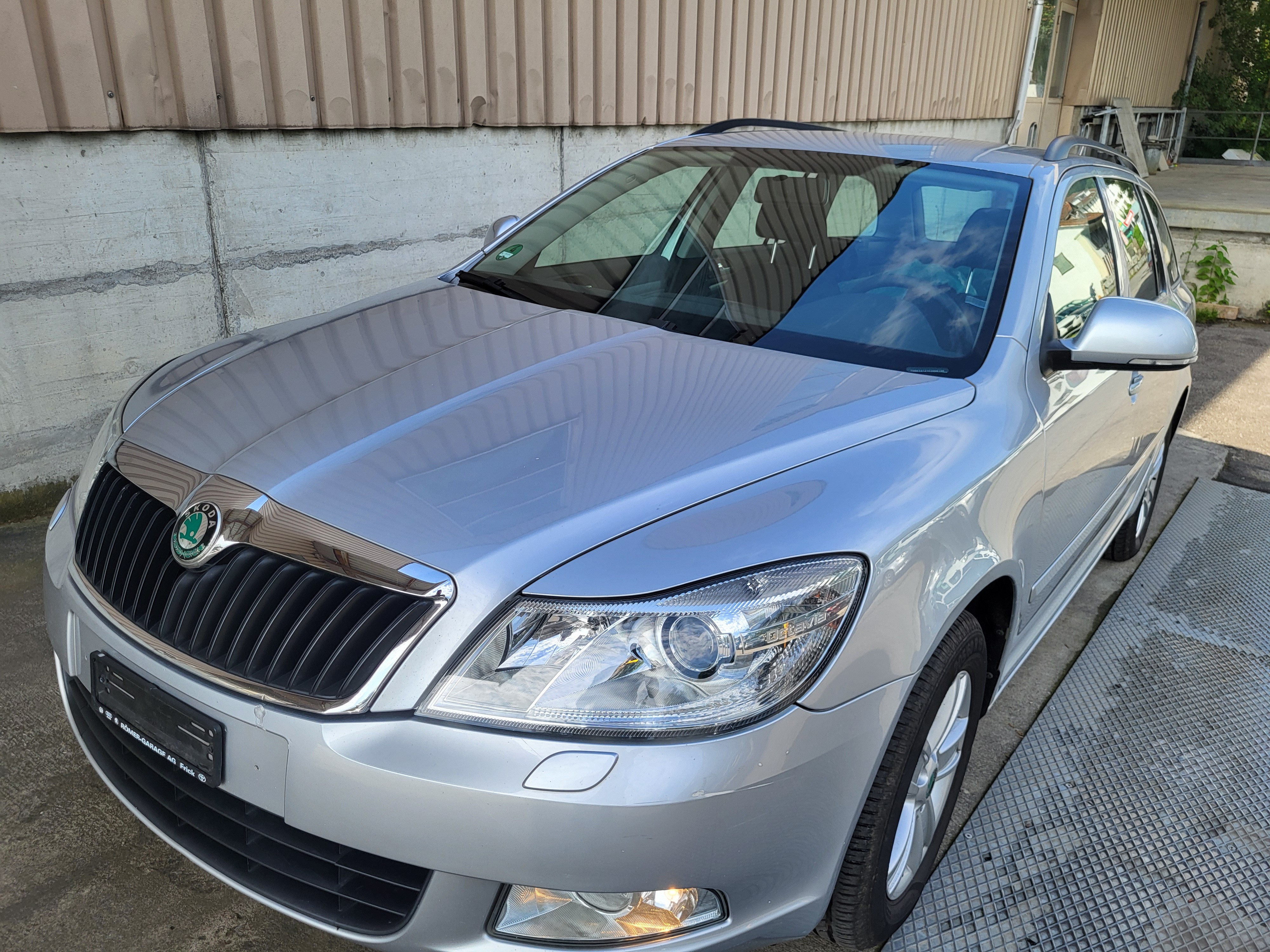 SKODA Octavia Combi 2.0 TDI Arosa 4x4