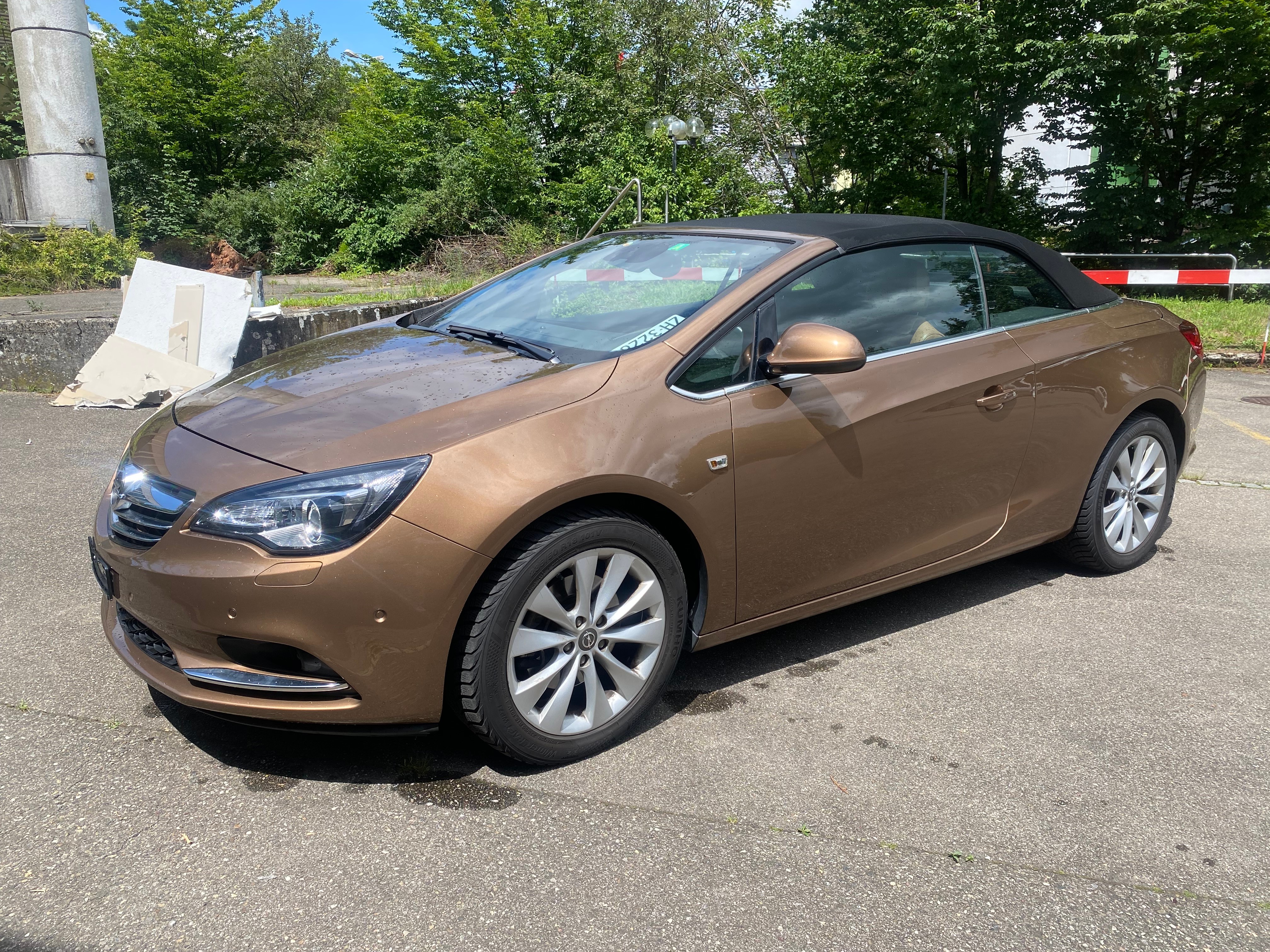 OPEL Cascada 1.6i 16V Cosmo Automat