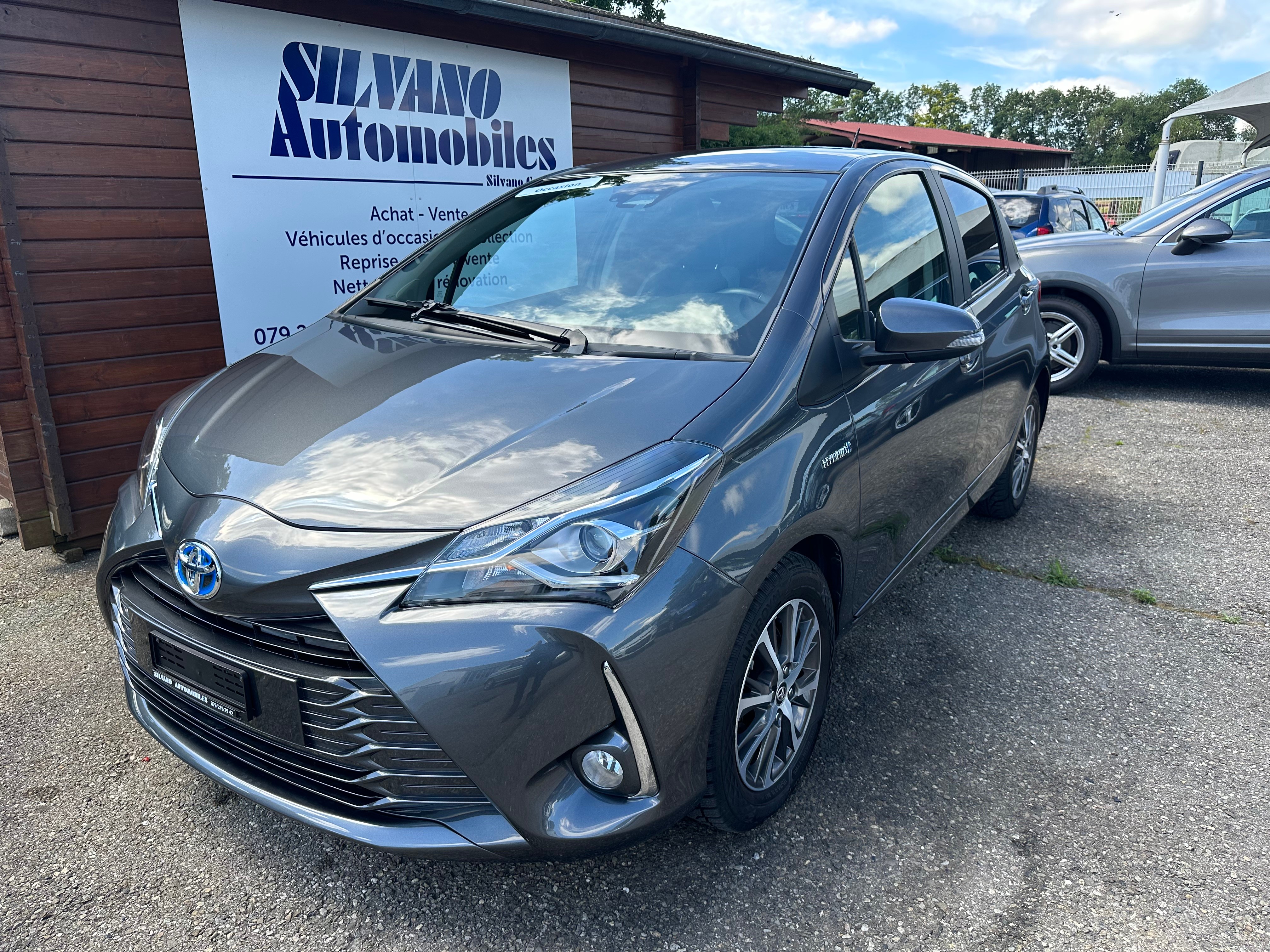 TOYOTA Yaris 1.5 VVT-i Hybrid Y20 e-CVT