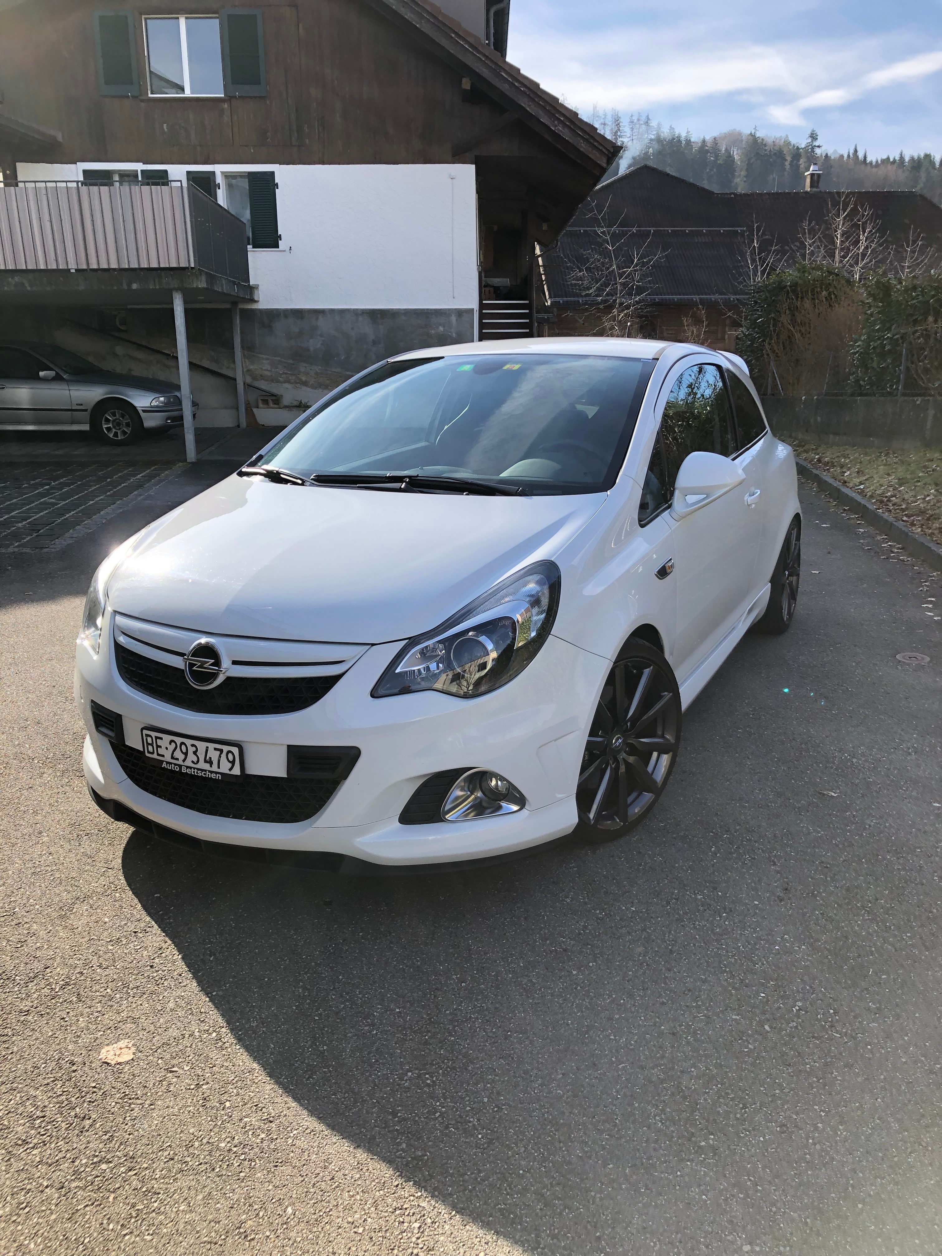 OPEL Corsa 1.6 Turbo OPC Nürburgring Edition