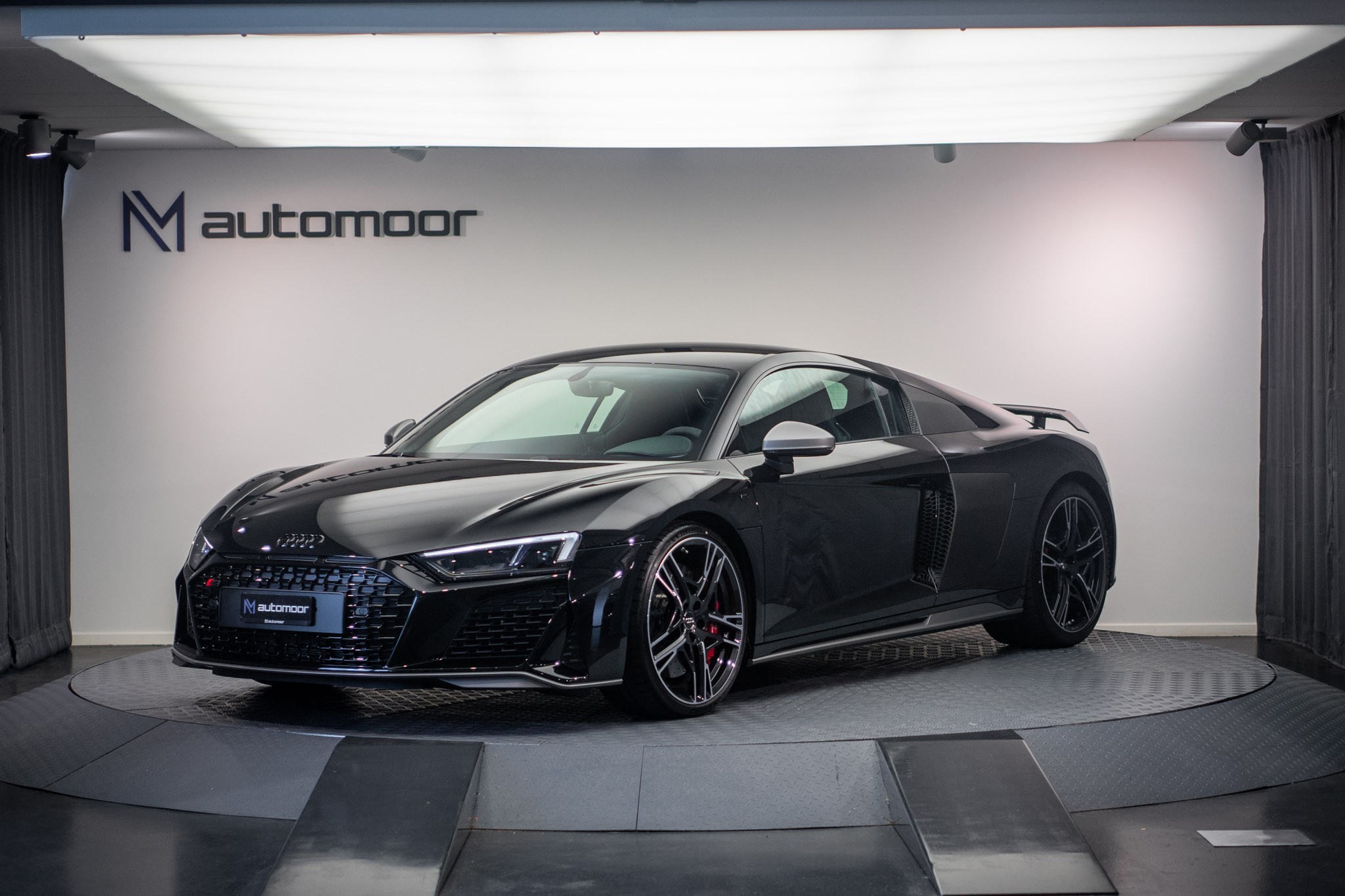 AUDI R8 Coupé performance S-Tronic *CH-Fahrzeug*