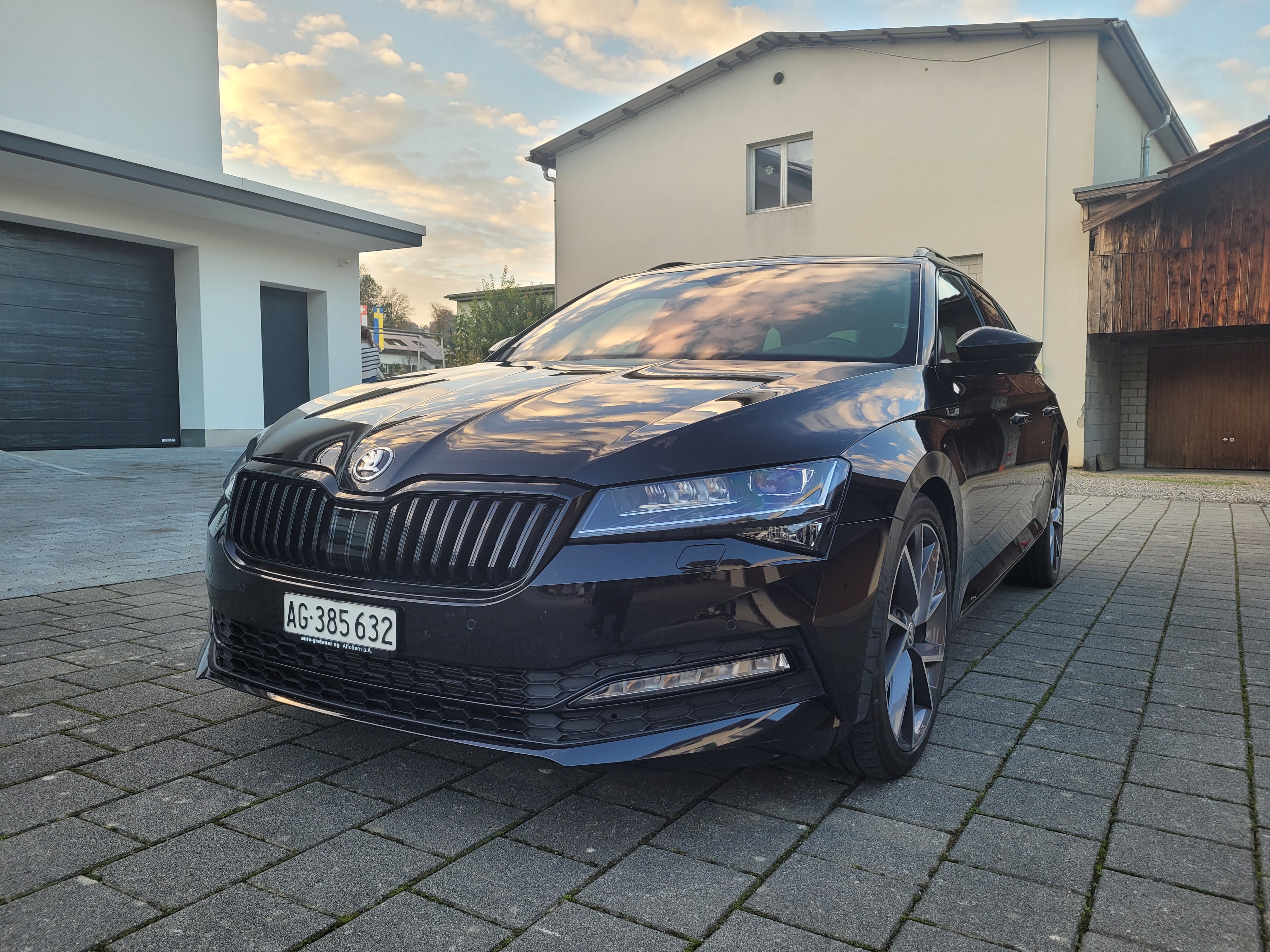 SKODA Superb Combi 2.0 TDi SportLine 4x4 DSG