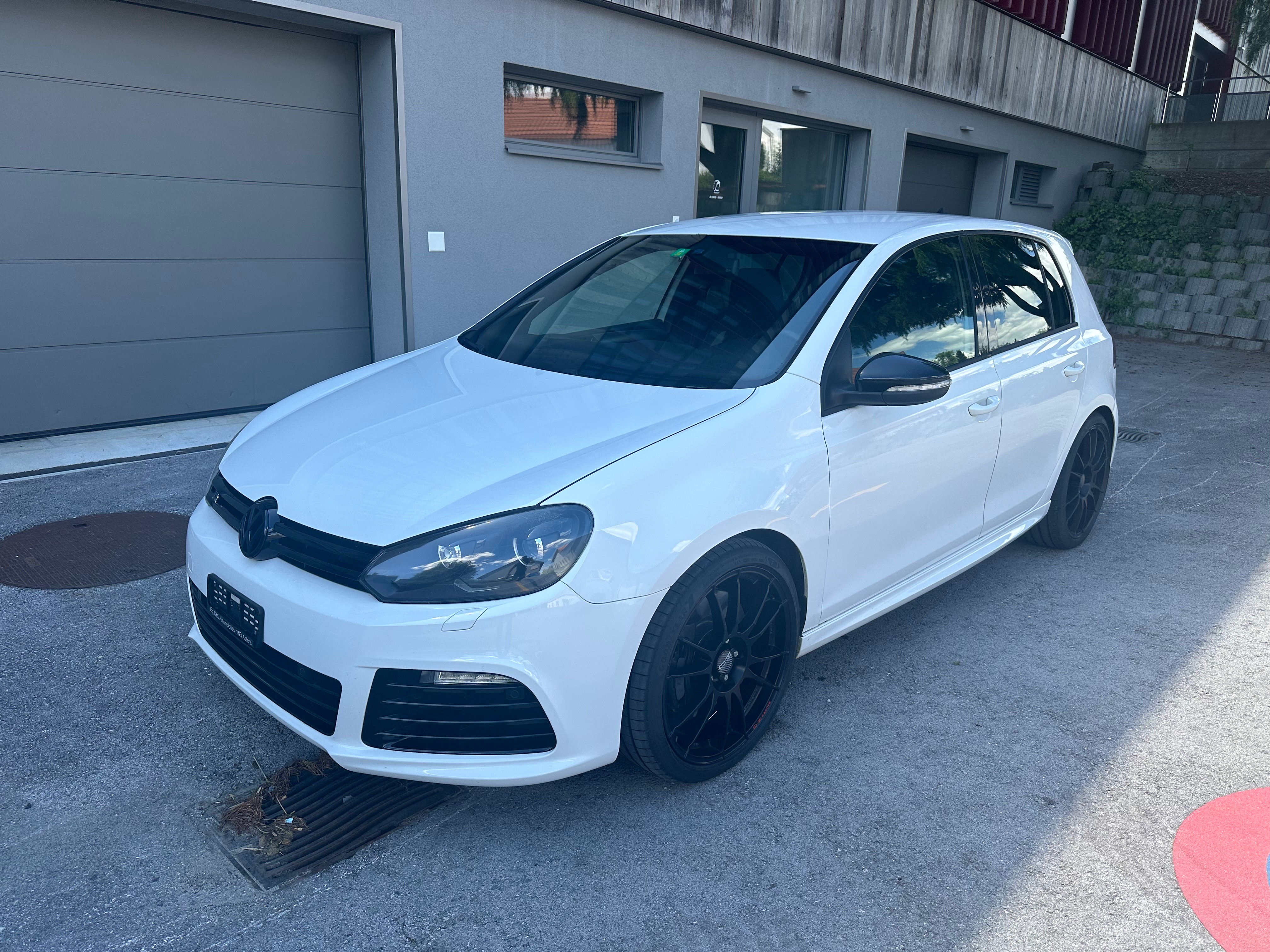 VW Golf 2.0 TSI R 4Motion