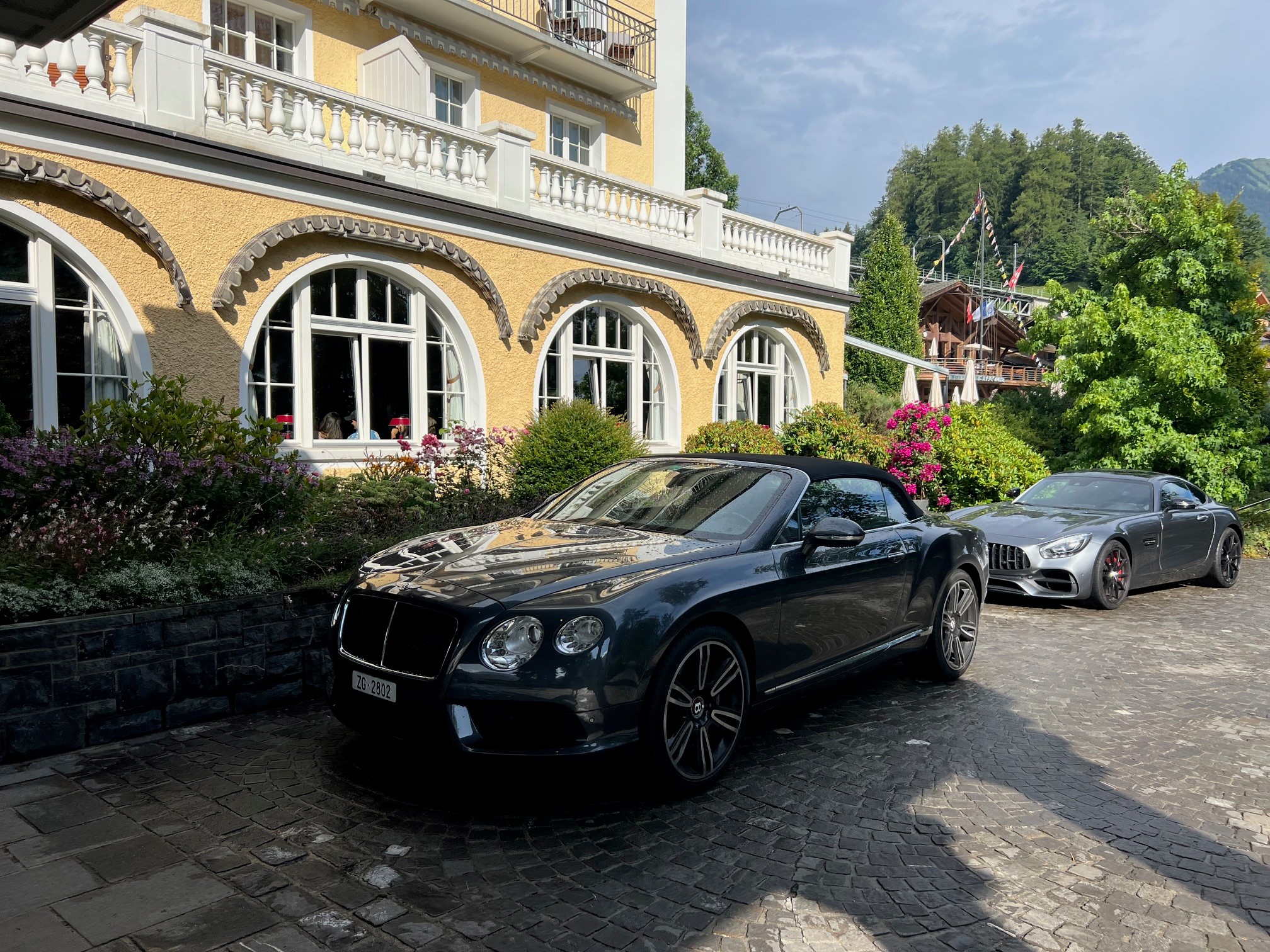 BENTLEY Continental GTC 4.0 V8