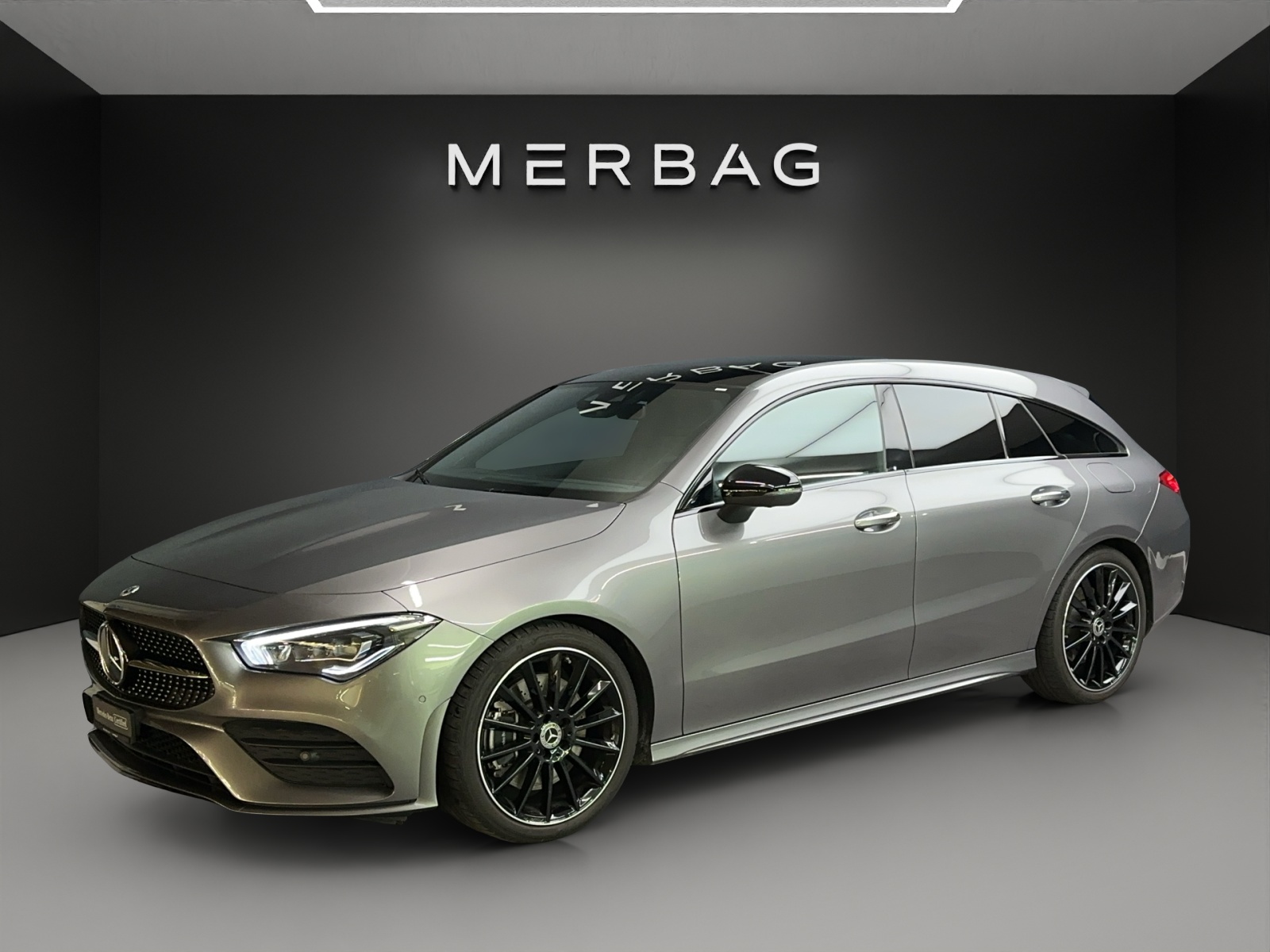 MERCEDES-BENZ CLA SB 250 AMG Line 4M 7G