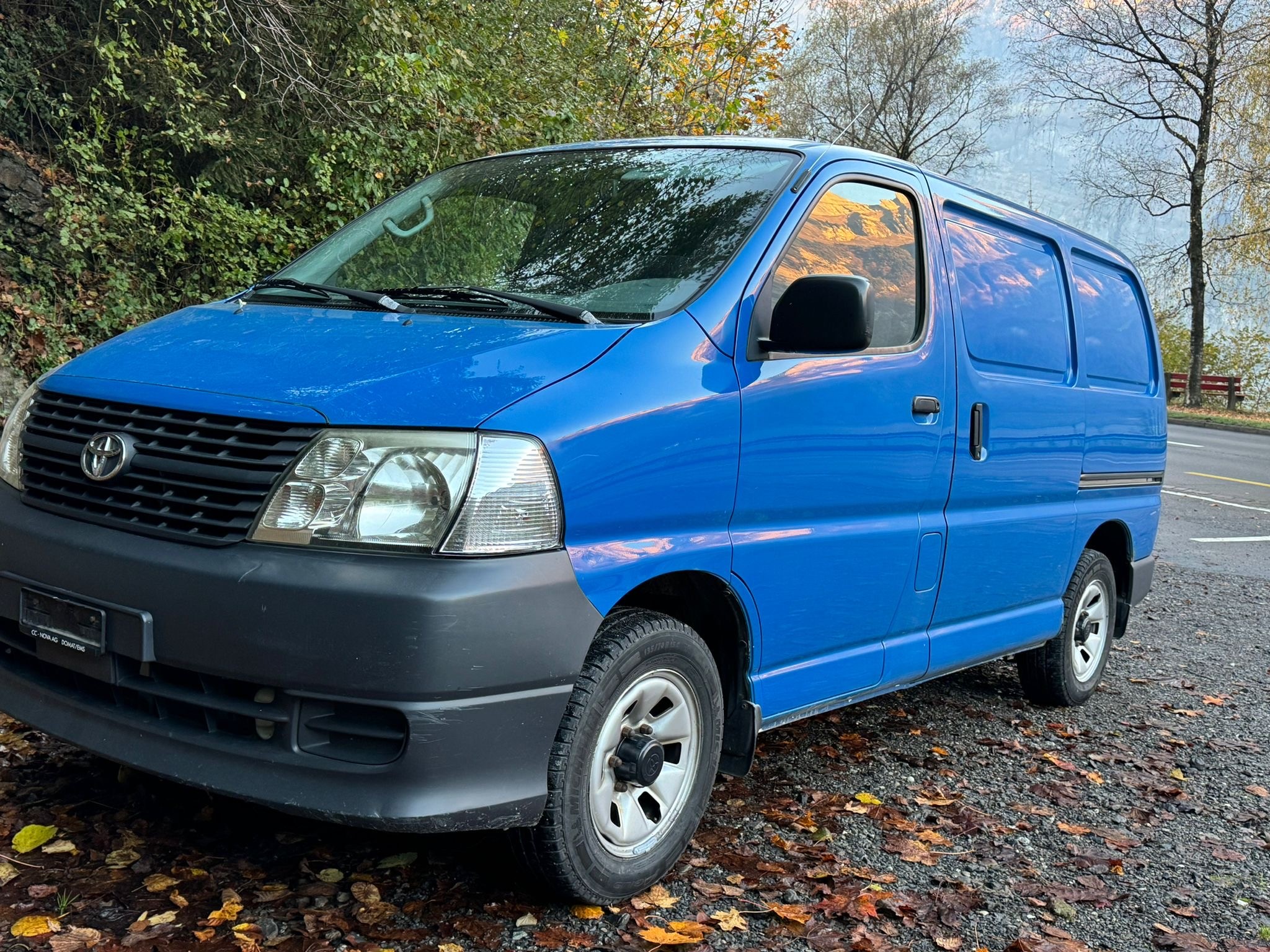 TOYOTA Hiace D-4D Kombi/Werk 4WD