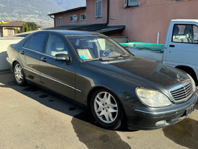 MERCEDES-BENZ S 320