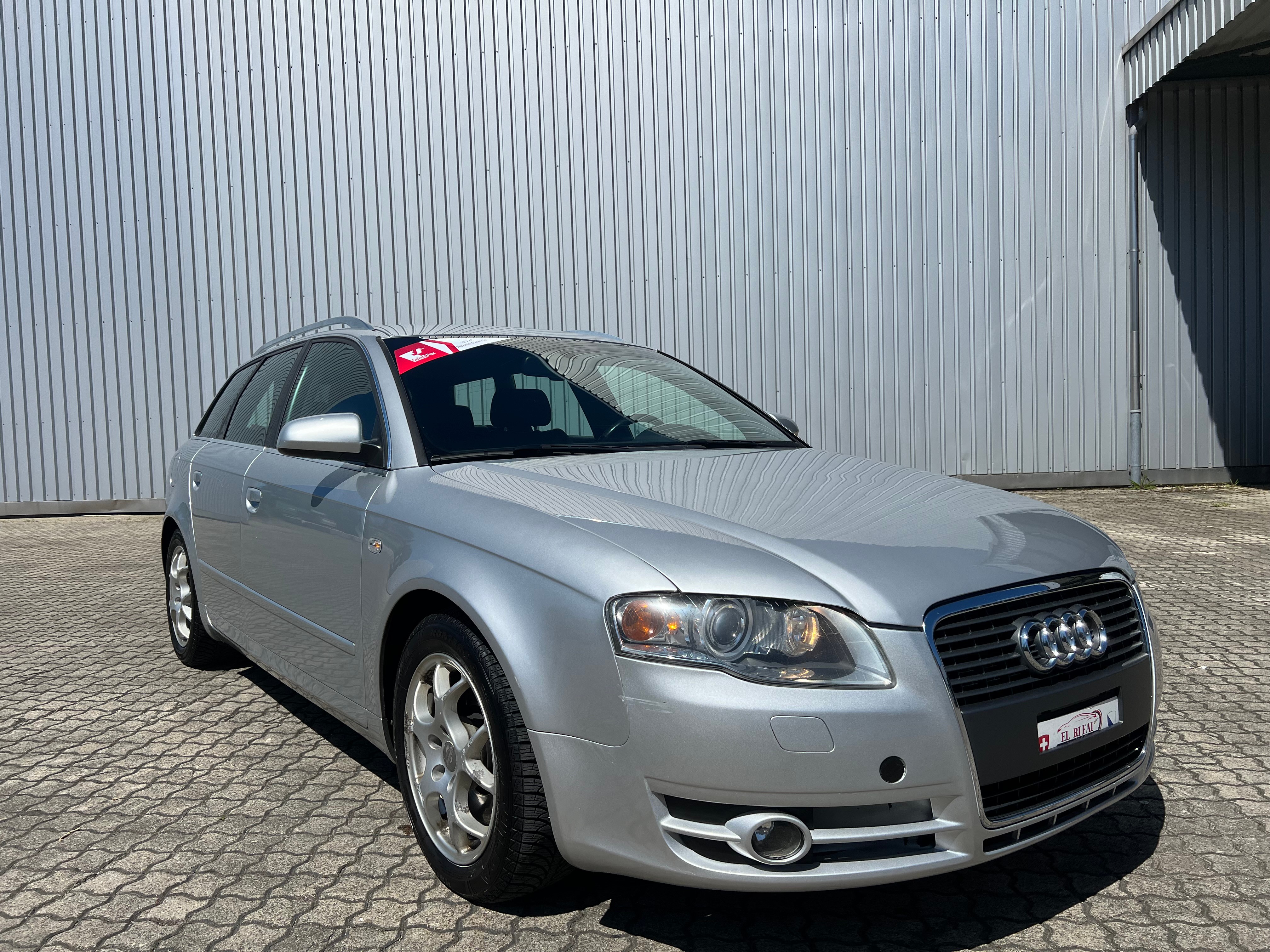 AUDI A4 Avant 2.0 Turbo FSI quattro