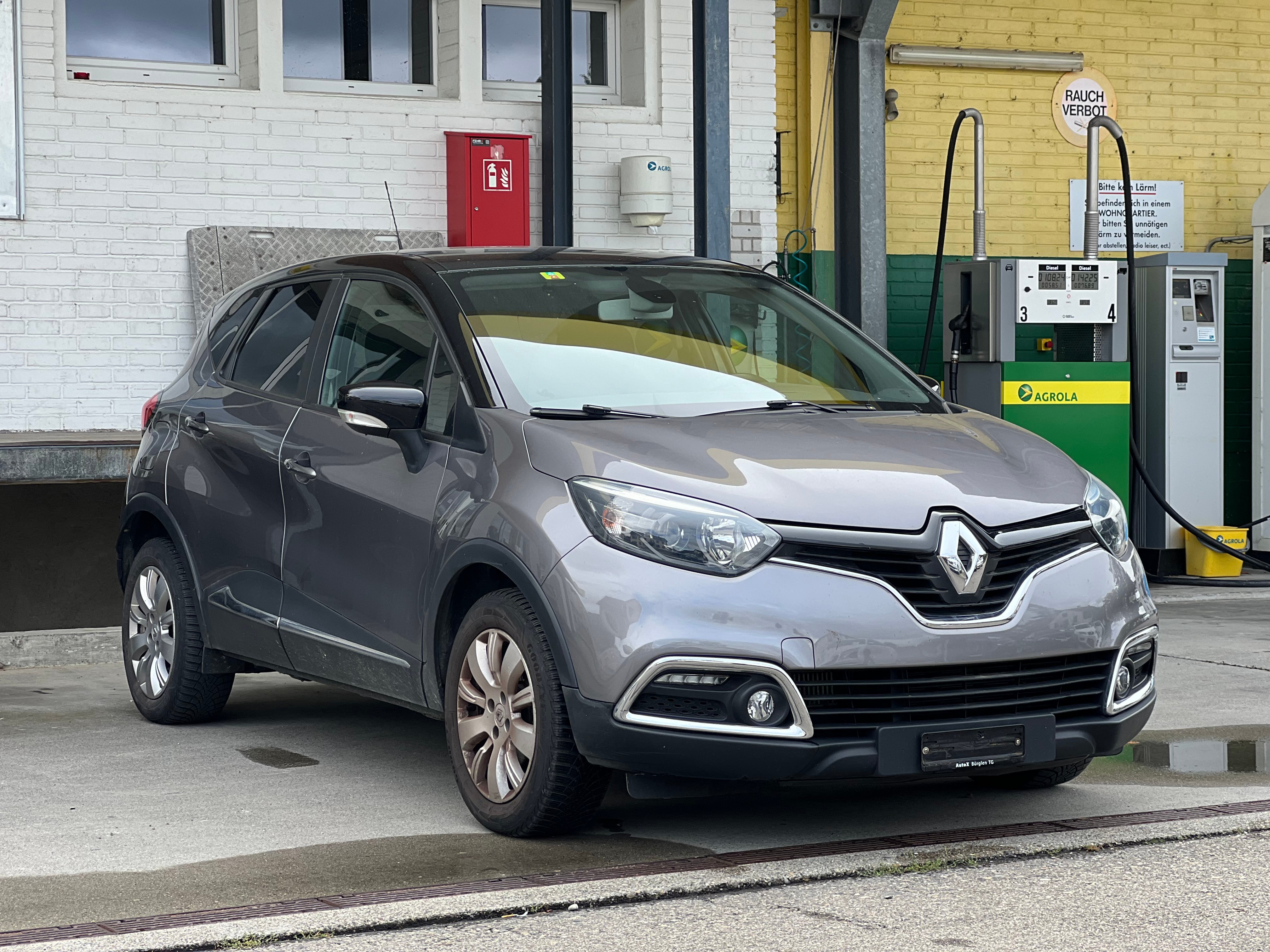 RENAULT Captur 1.2 T 16V Privilège EDC