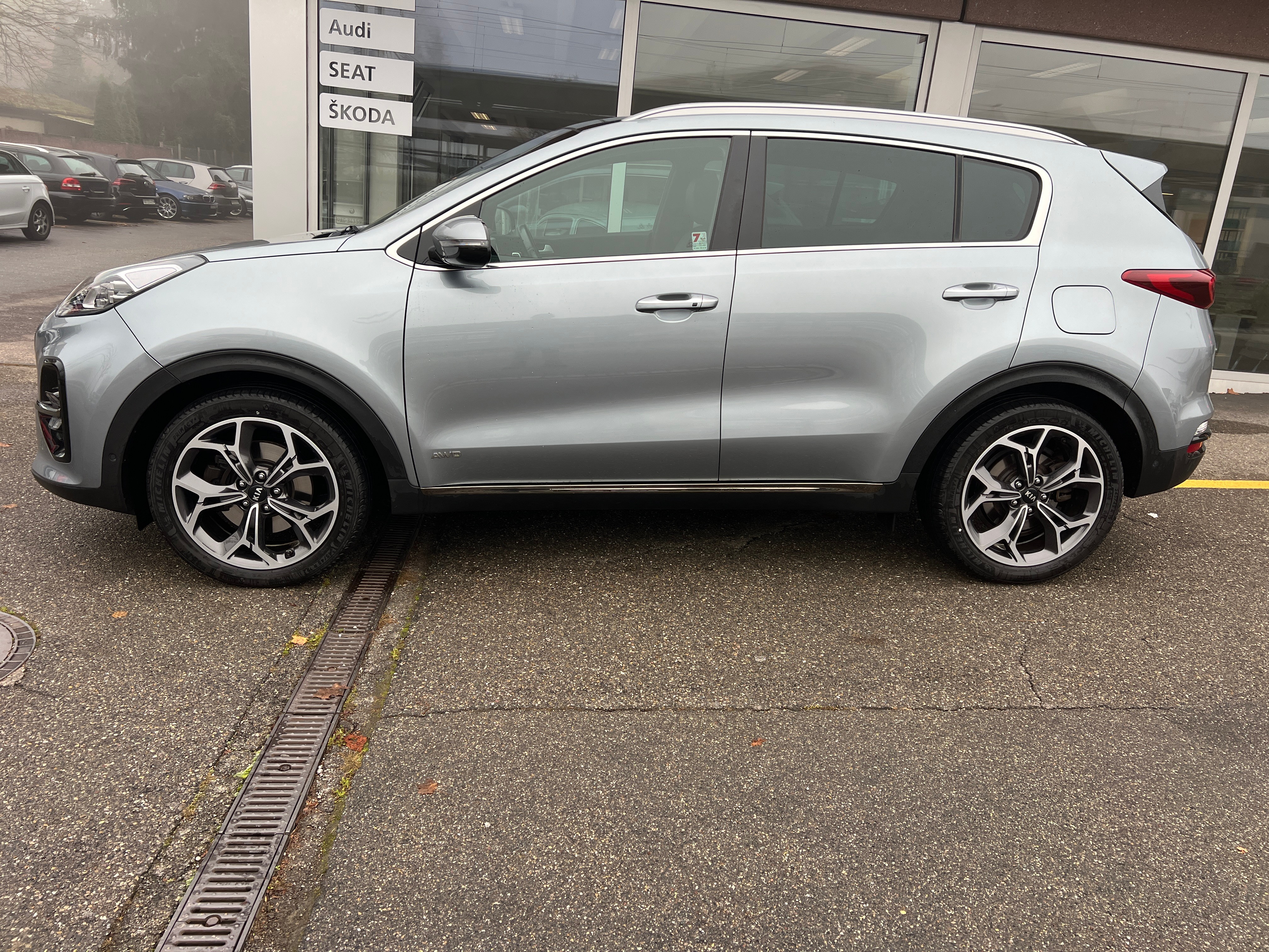 KIA Sportage 1.6 T-GDi GT-Line 4WD Automat nur Kia Service mit Werksgarantie