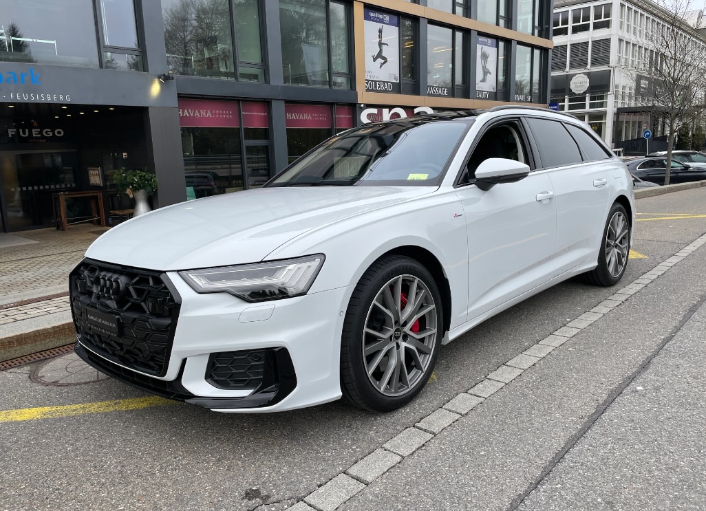 AUDI A6 Avant 55 TFSIe S line quattro S-tronic