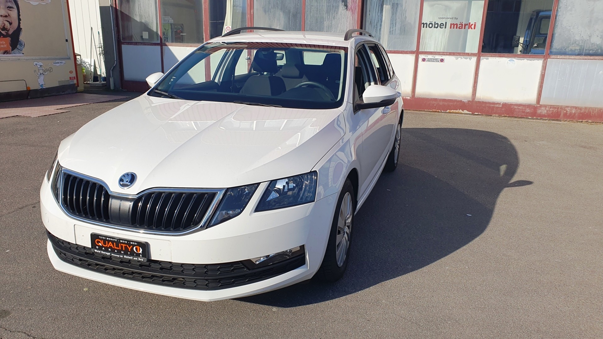 SKODA Octavia Combi 1.6 TDI Ambition DSG