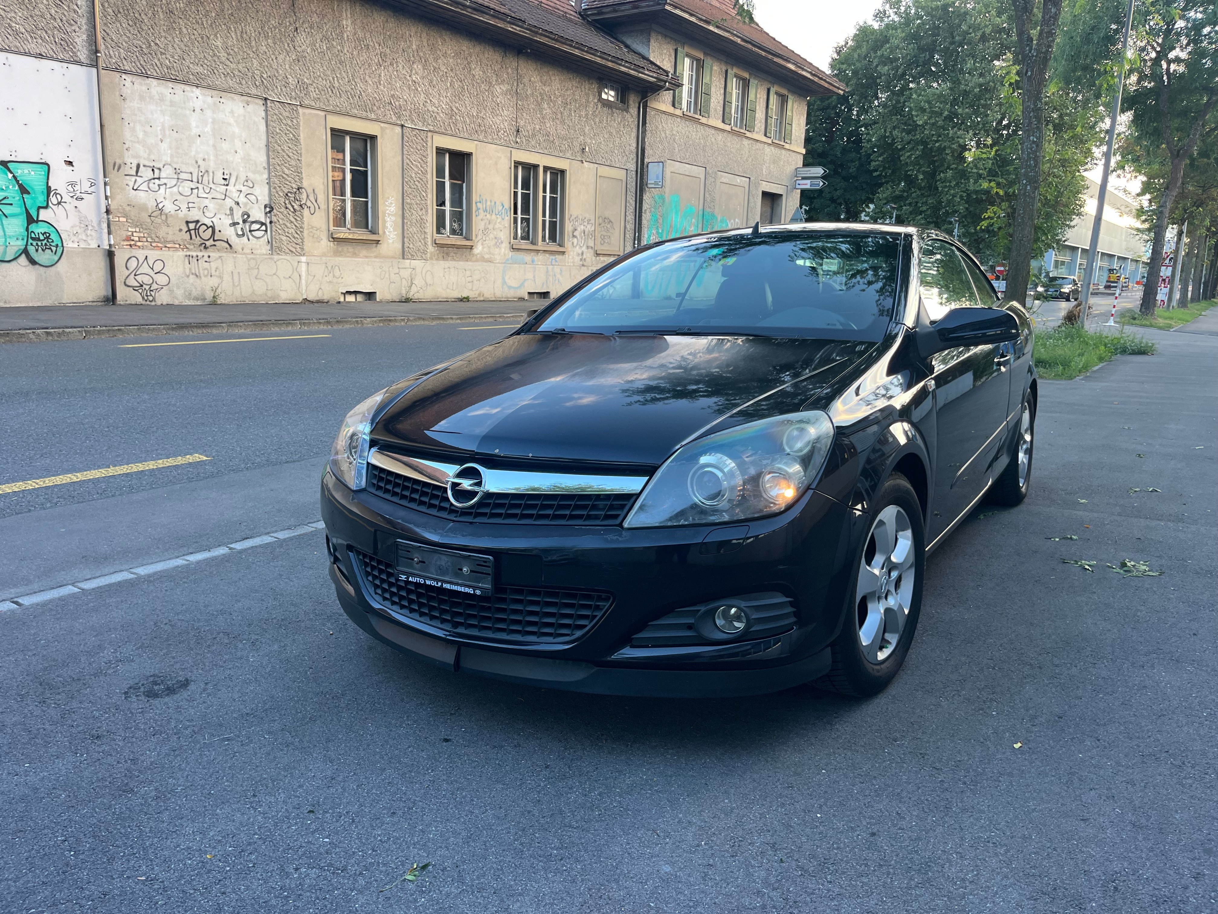 OPEL Astra TT 1.8i 16V Enjoy