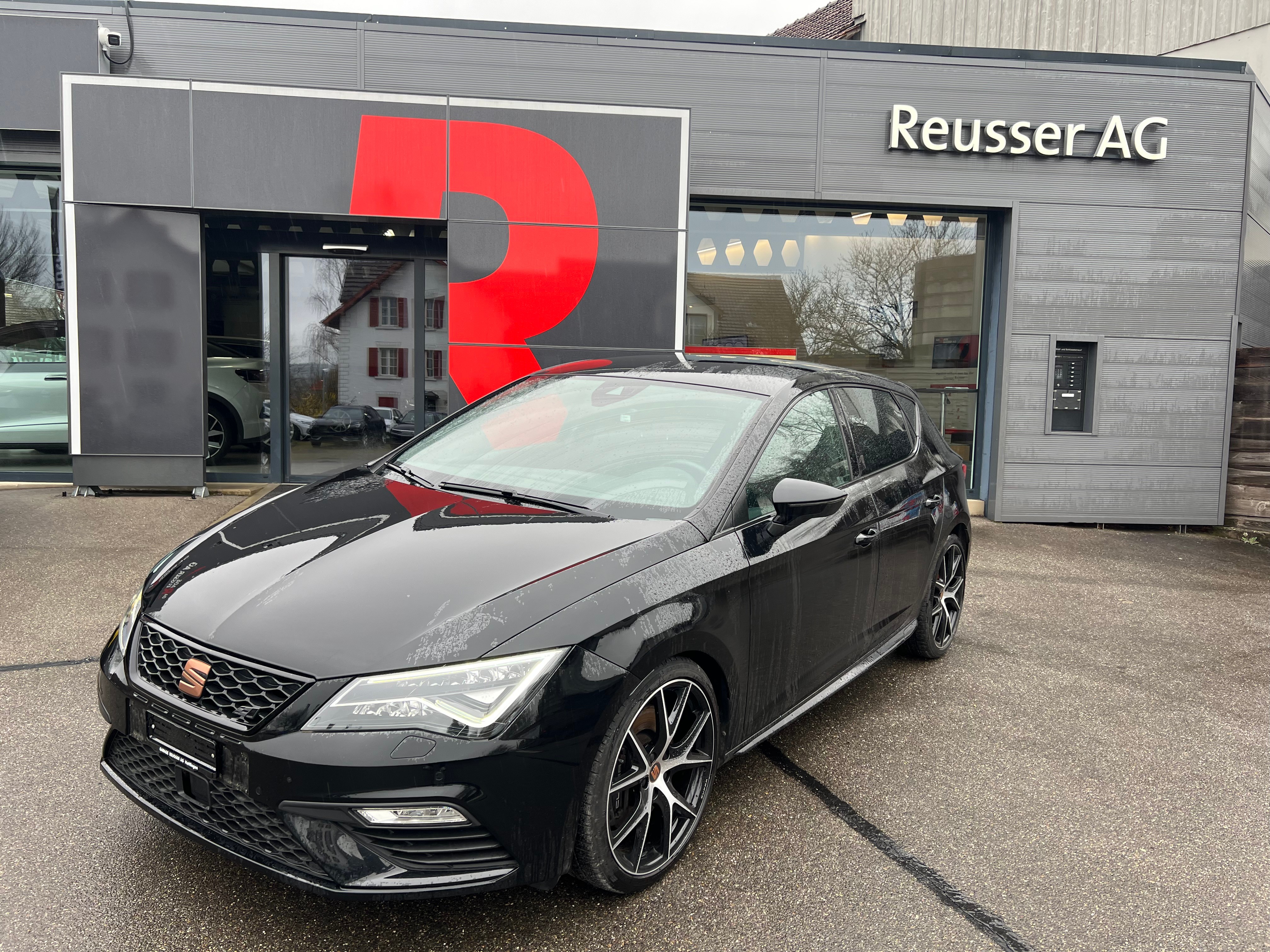 SEAT Leon 2.0 TSI Cupra 290 DSG