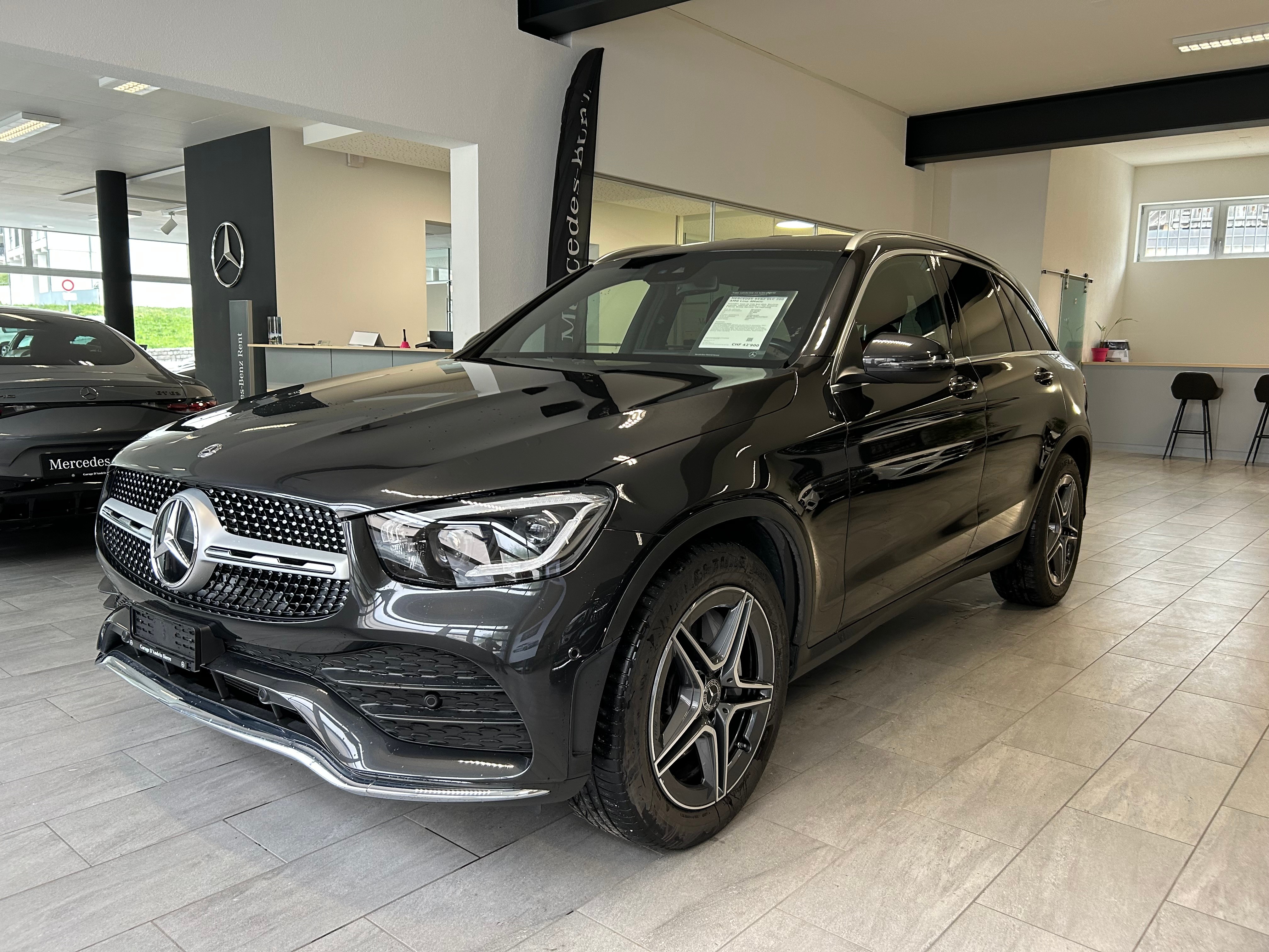 MERCEDES-BENZ GLC 200 AMG Line 4Matic 9G-Tronic