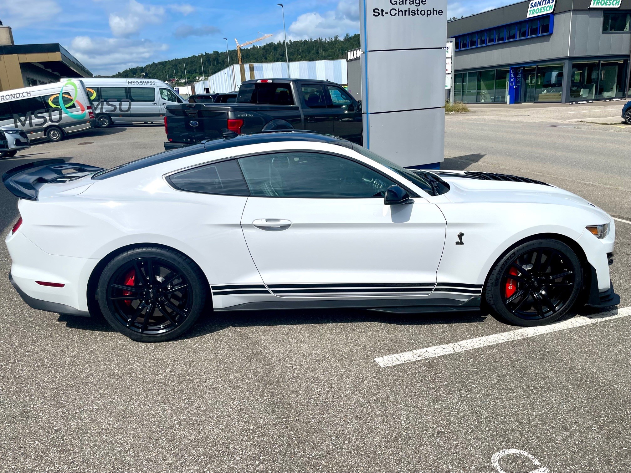 FORD Shelby GT500