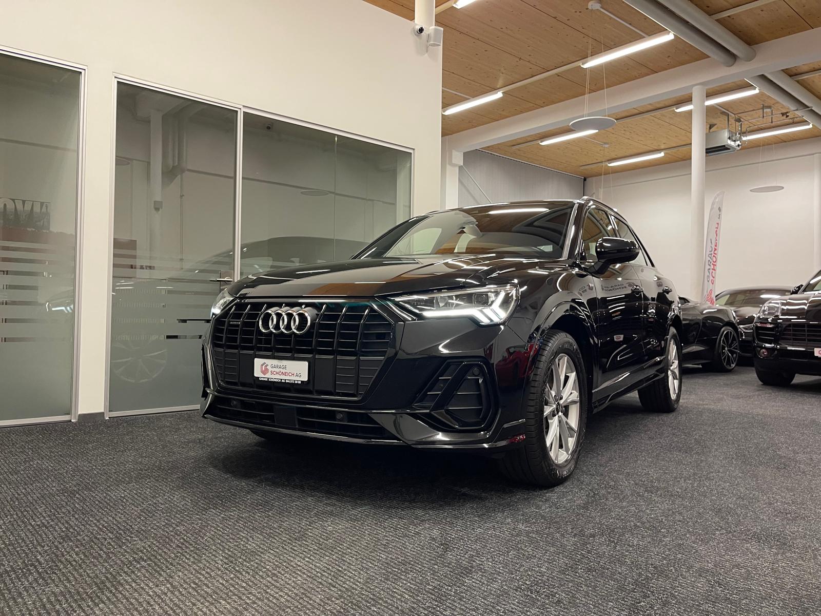 AUDI Q3 40 TFSI S line quattro S-tronic