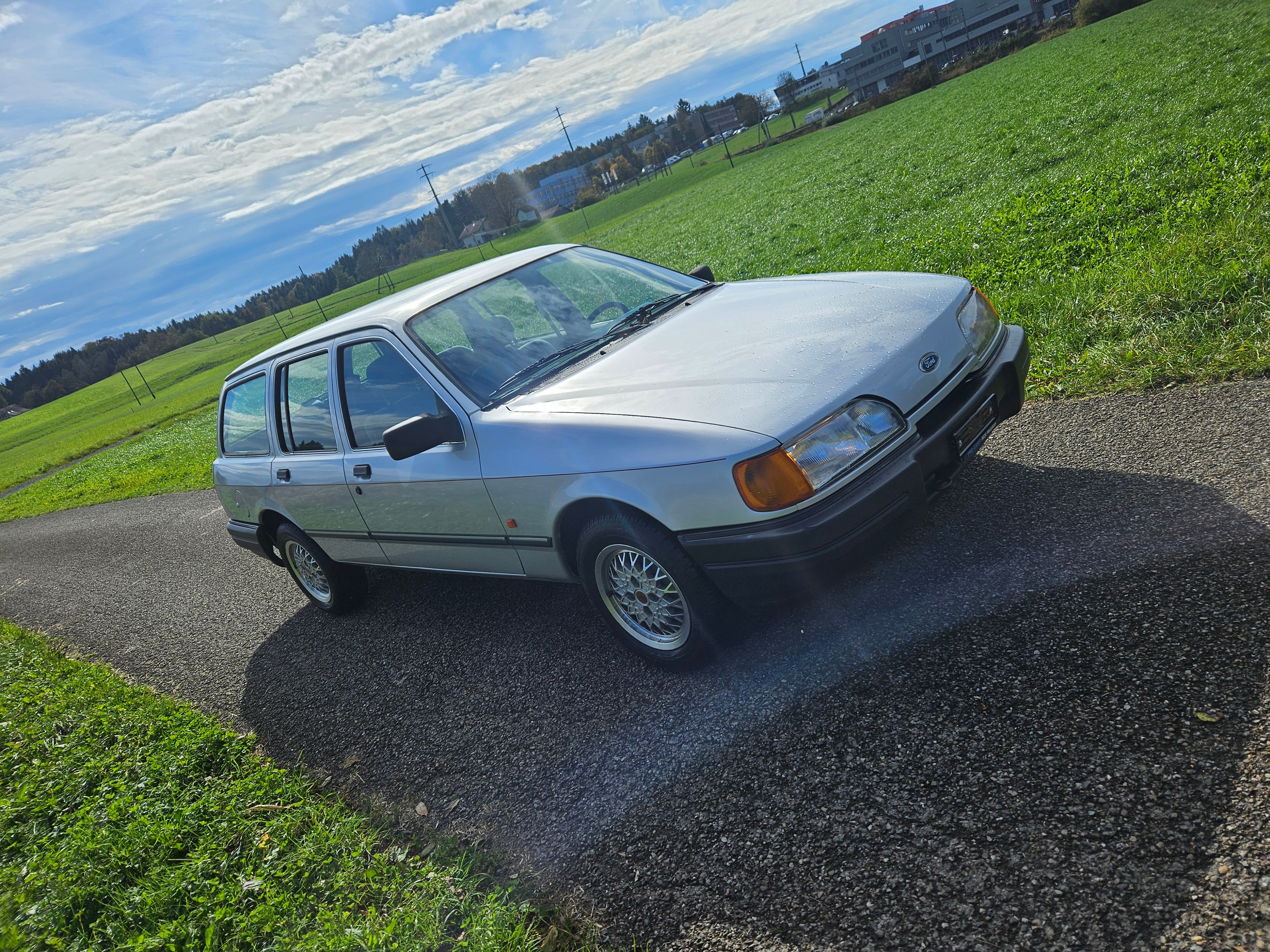 FORD Sierra 2.0i GL