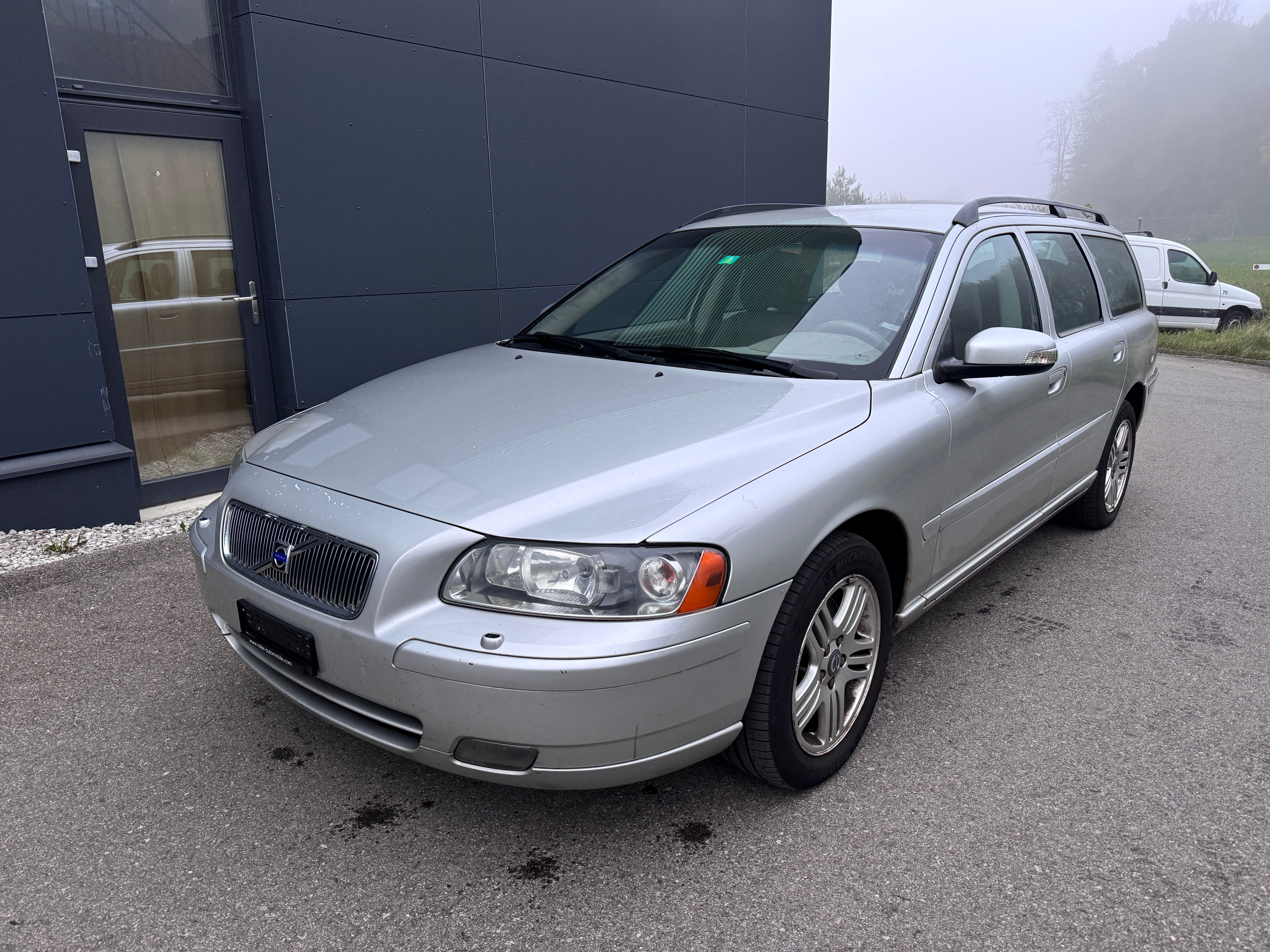 VOLVO V70 2.4 Bi-Fuel Momentum