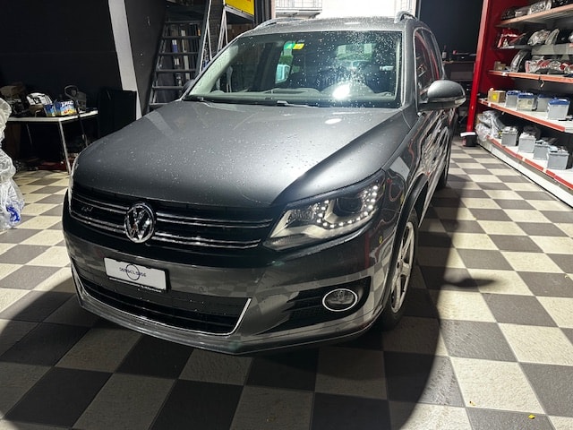 VW Tiguan 2.0 TDI BlueMotion Sport&Style 4Motion