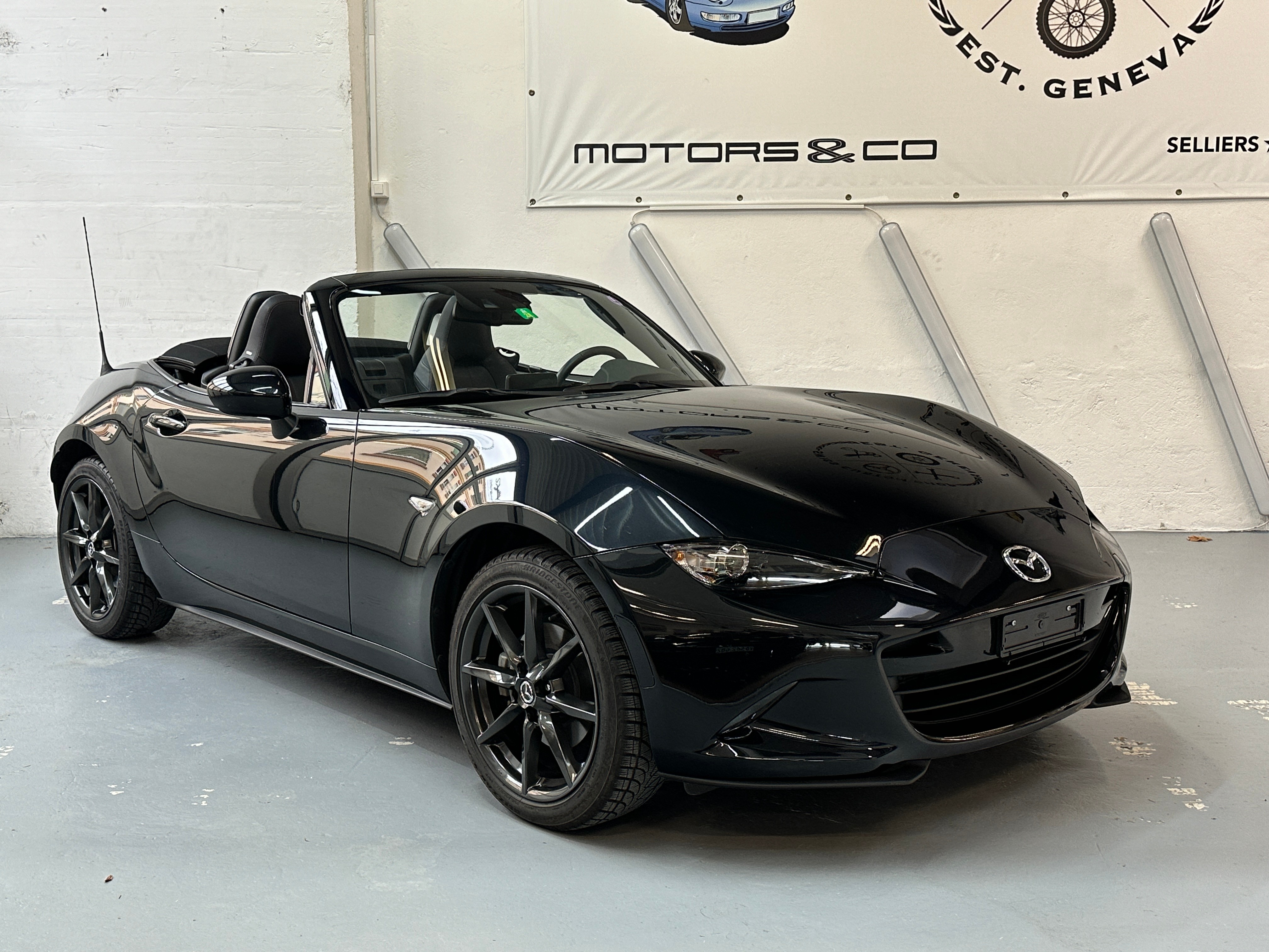 MAZDA MX-5 SKYACTIV-G 160 Revolution