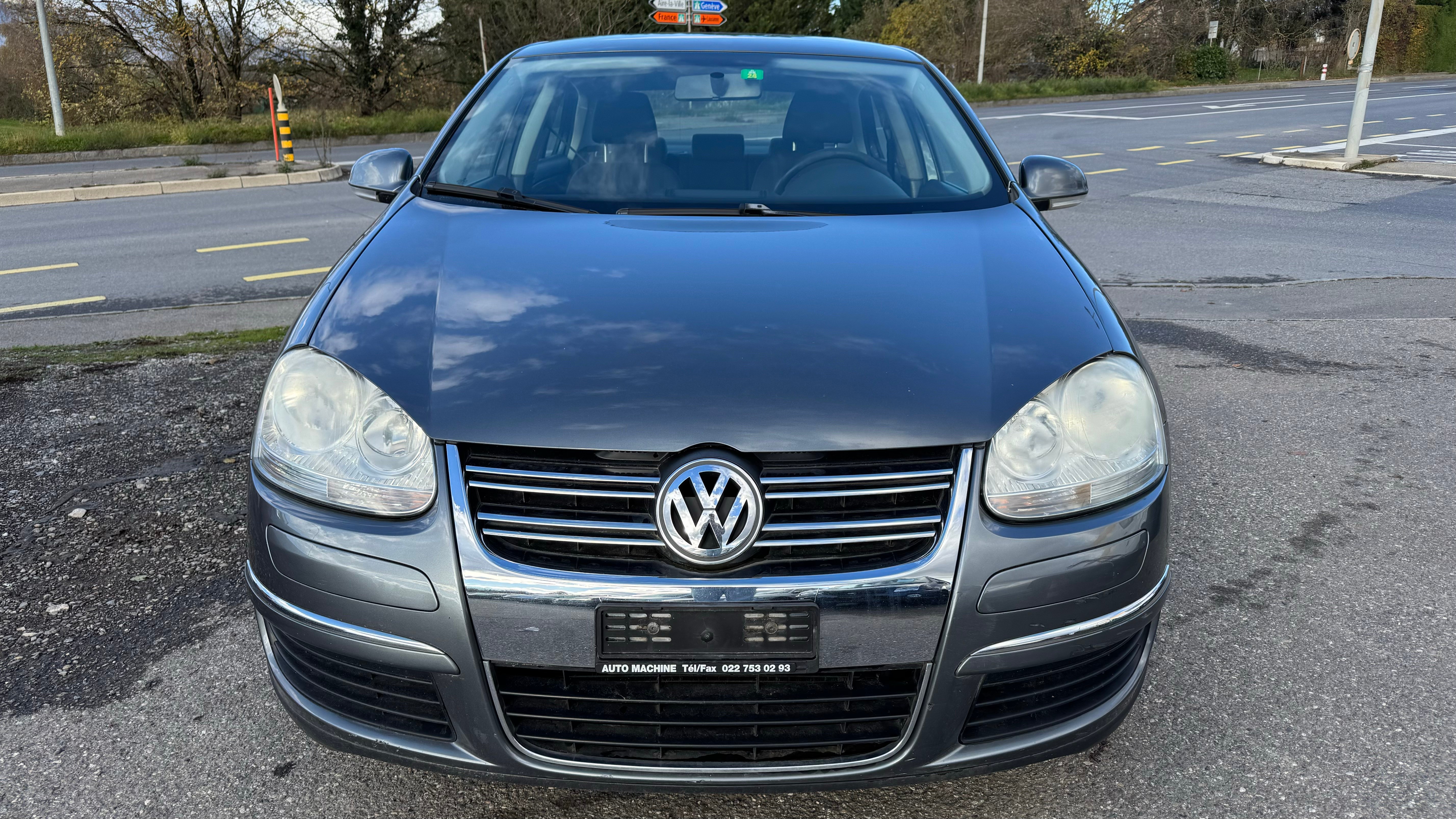 VW Jetta 1.9 TDI Trendline DSG