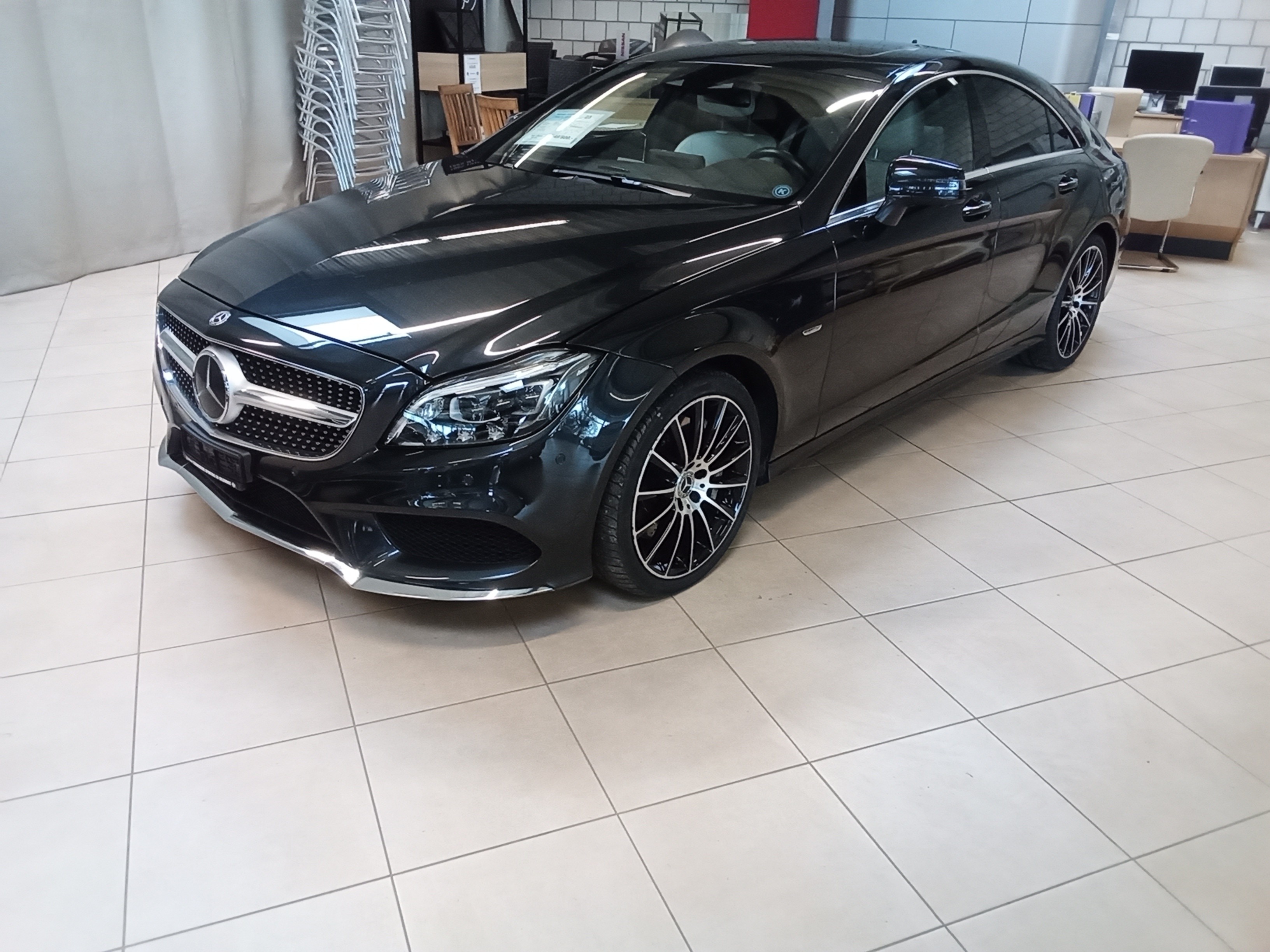 MERCEDES-BENZ CLS 500 4Matic 9G-Tronic