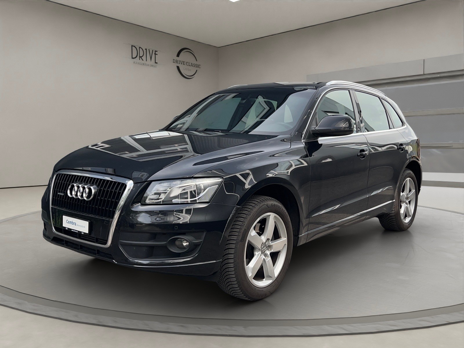 AUDI Q5 3.0 TDI quattro S-tronic