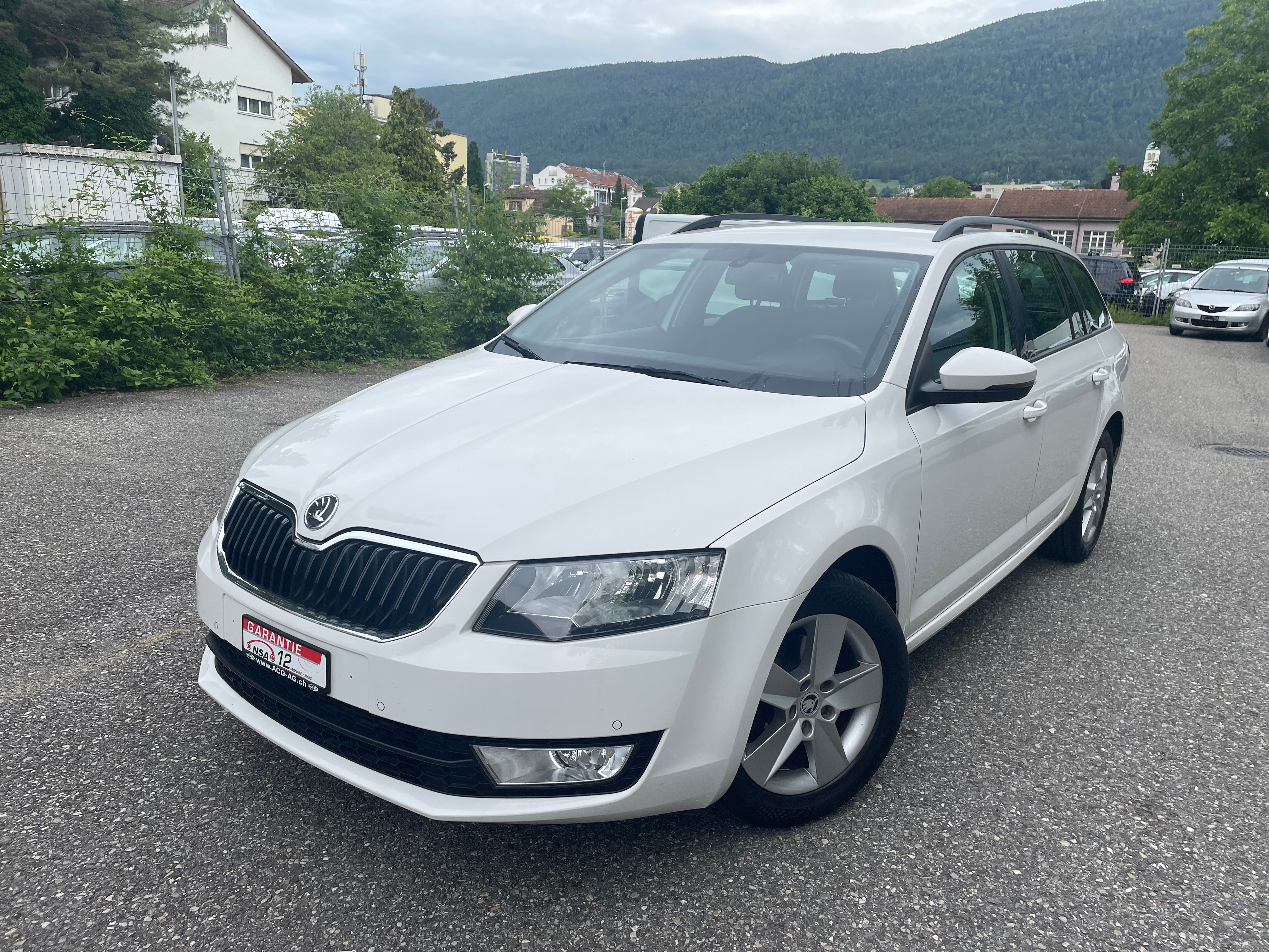 SKODA Octavia Combi 1.4 TSI Elegance DSG * Klima--auto * PDC V&H * Tempomat * Ab MFK 03.2024