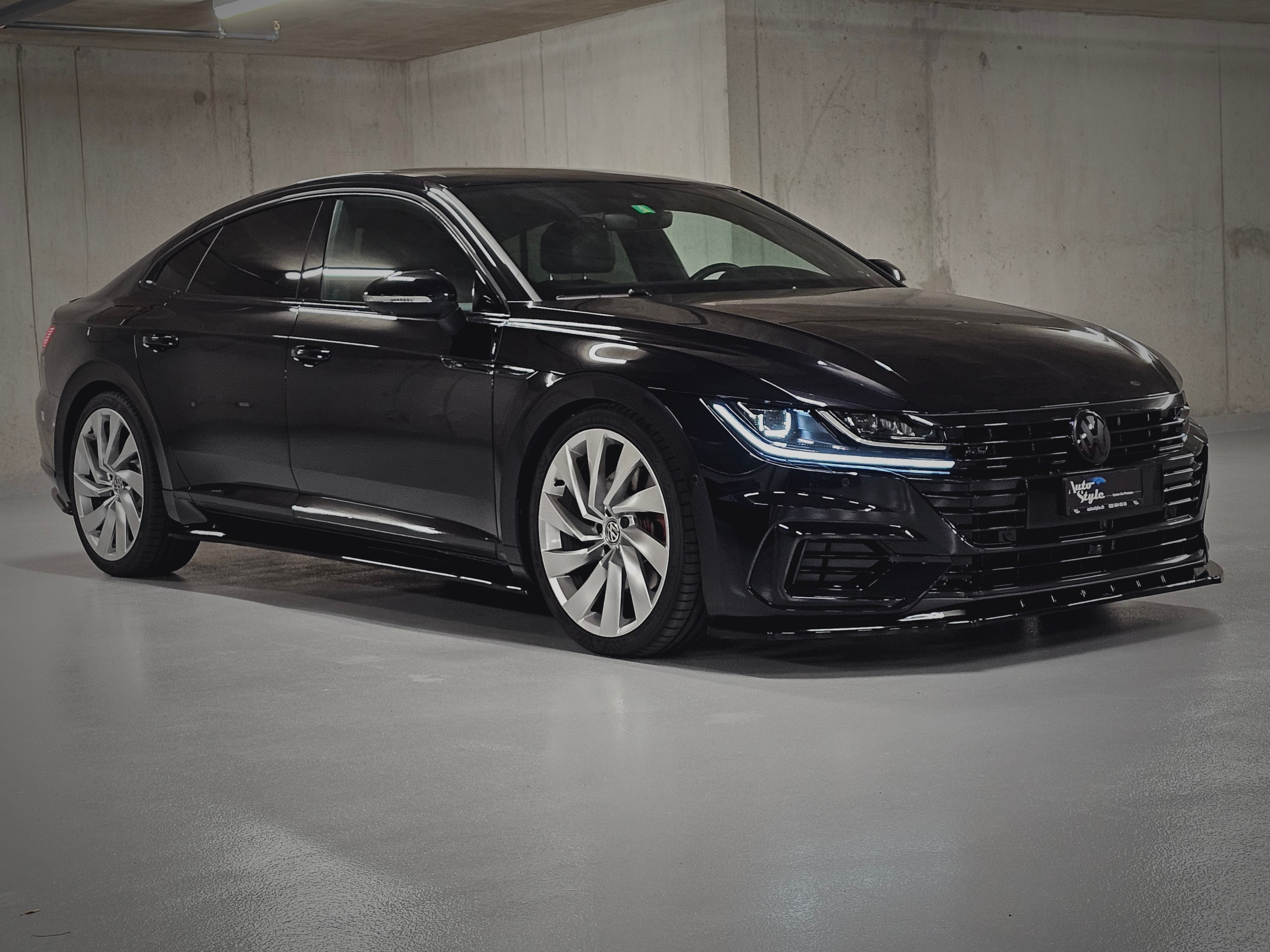 VW Arteon 2.0 TSI BMT R-Line 4Motion DSG Black Edition