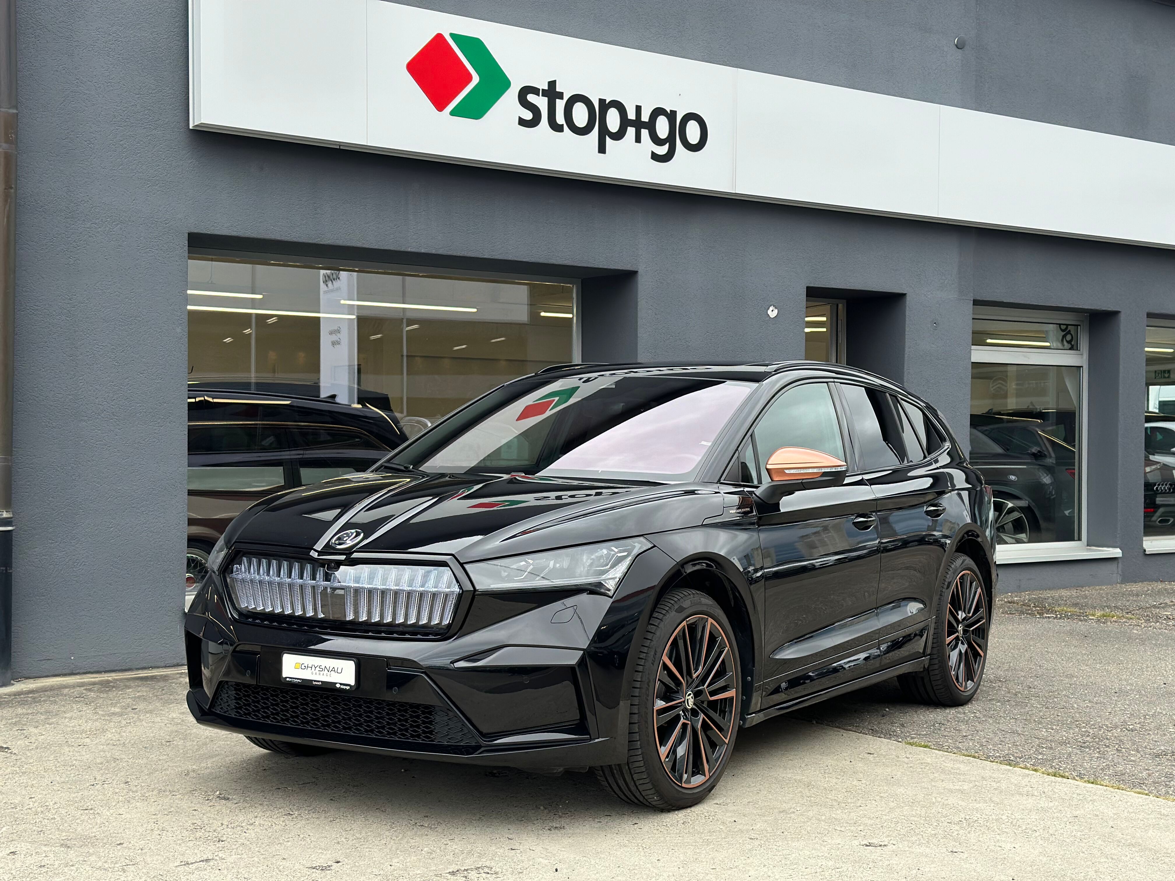 SKODA Enyaq iV 80x Founders Edition