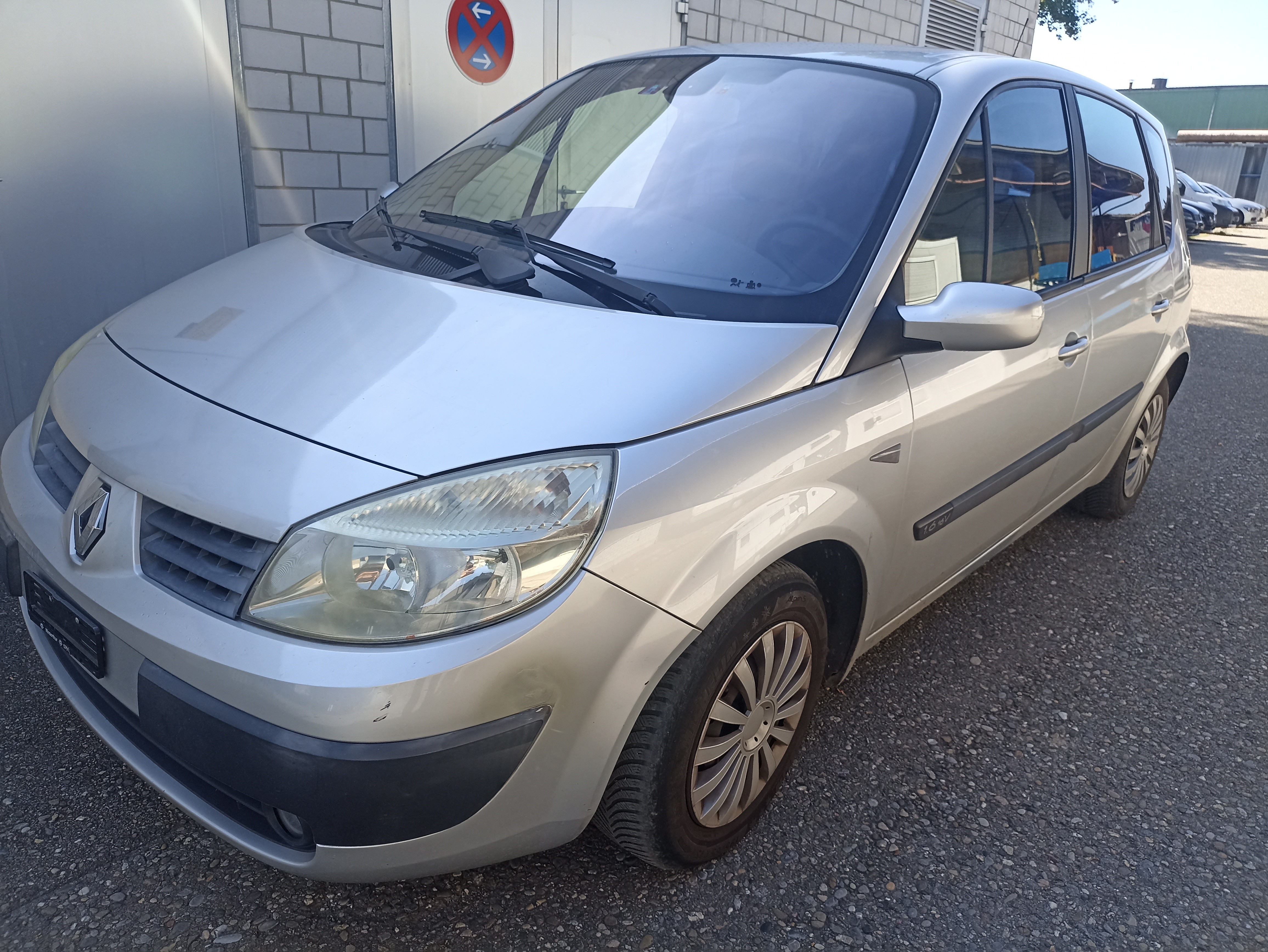 RENAULT Scénic 1.6 16V Authentique