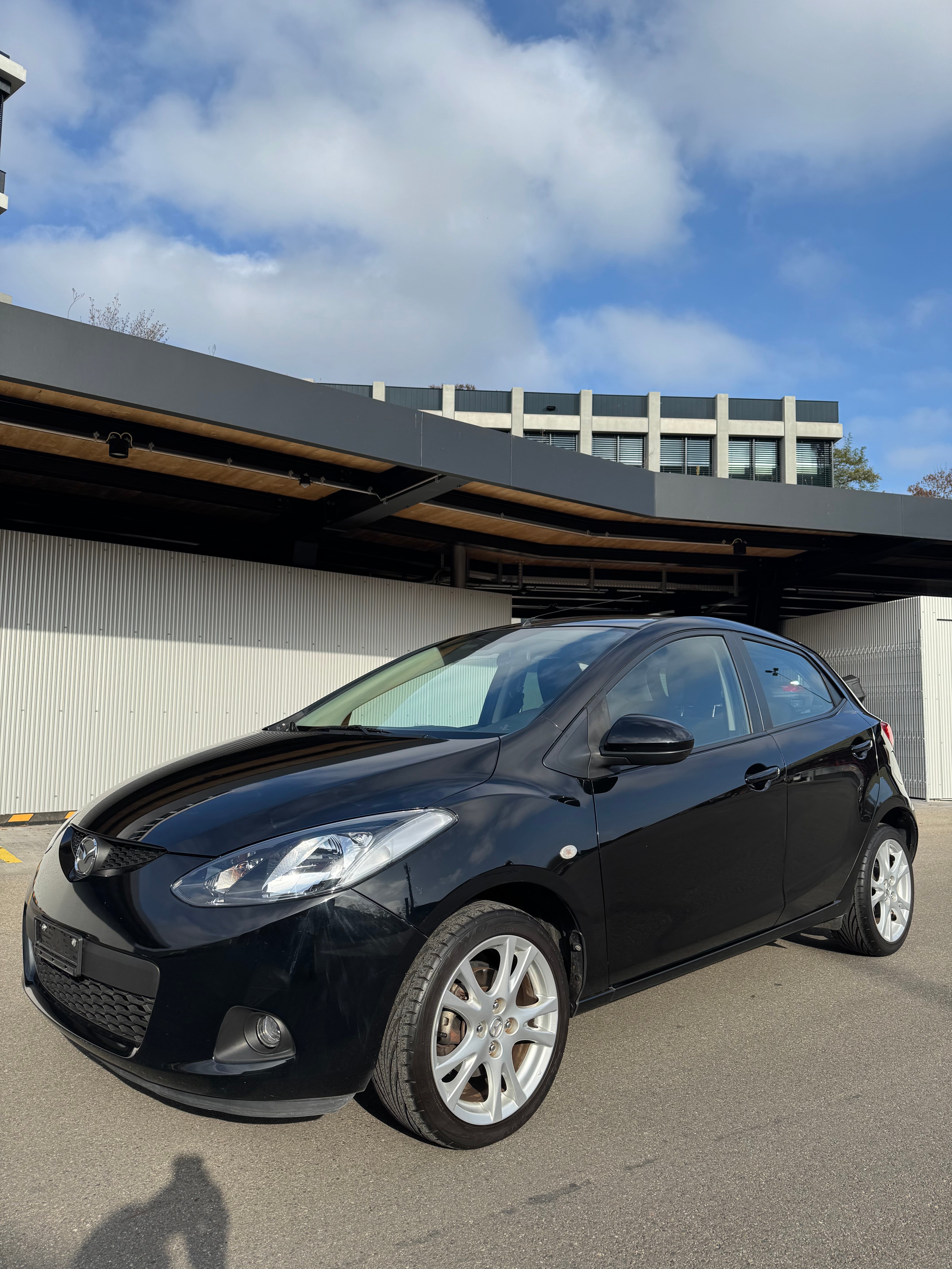 MAZDA 2 1.3i 16V Exclusive