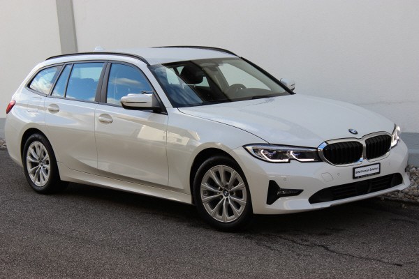 BMW 320d xDrive 48V Touring *ANHÄNGERKUPPLUNG*