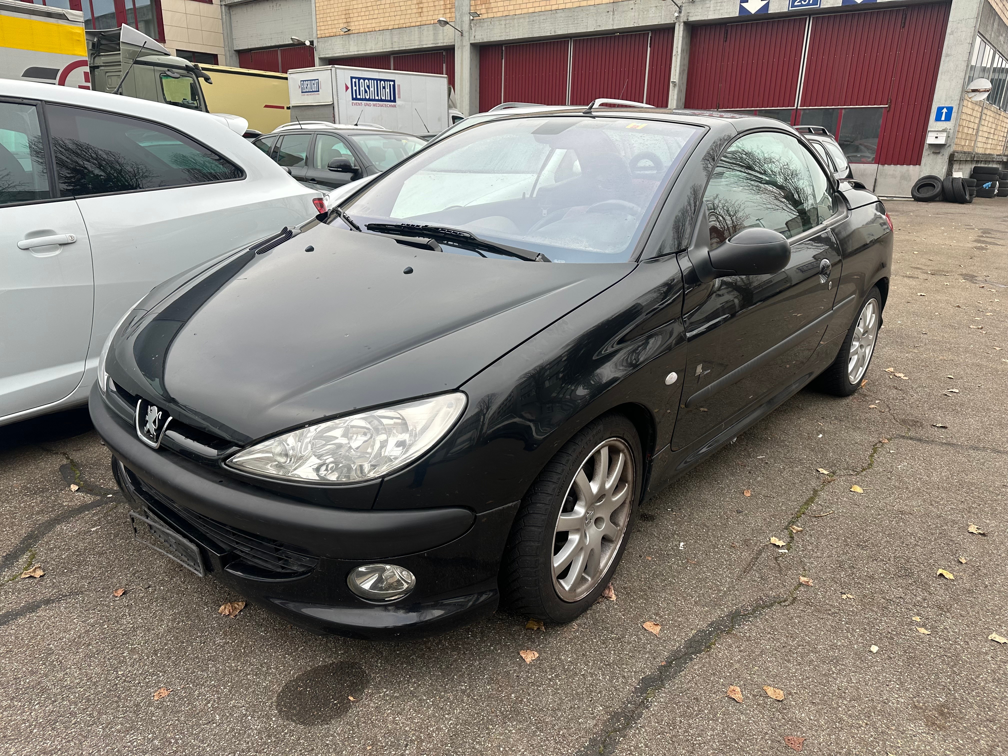 PEUGEOT 206 CC 2.0 16V Black & Silver Edition