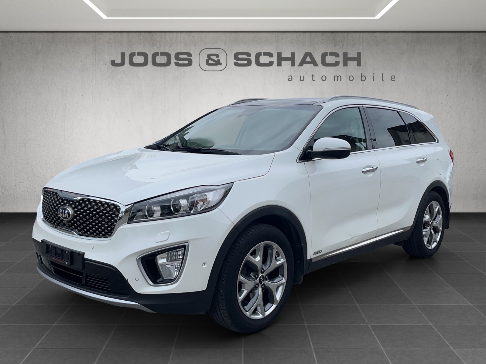 KIA Sorento 2.2 CRDI Style 7P. Automatic