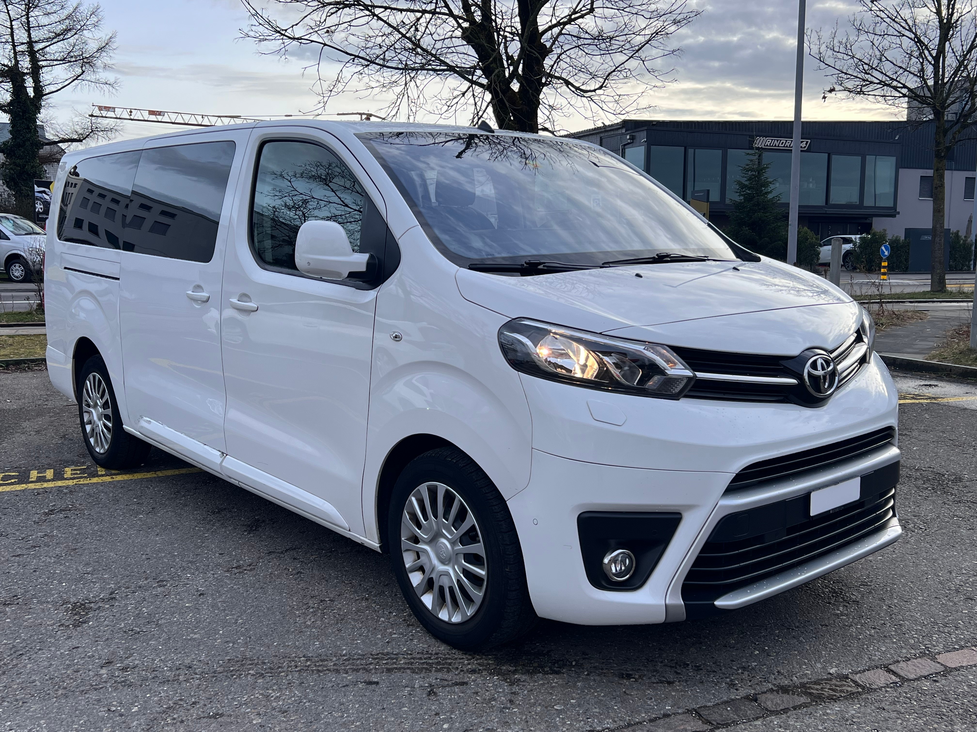 TOYOTA Proace Verso 2.0 D-4D Shuttle Long Automatic