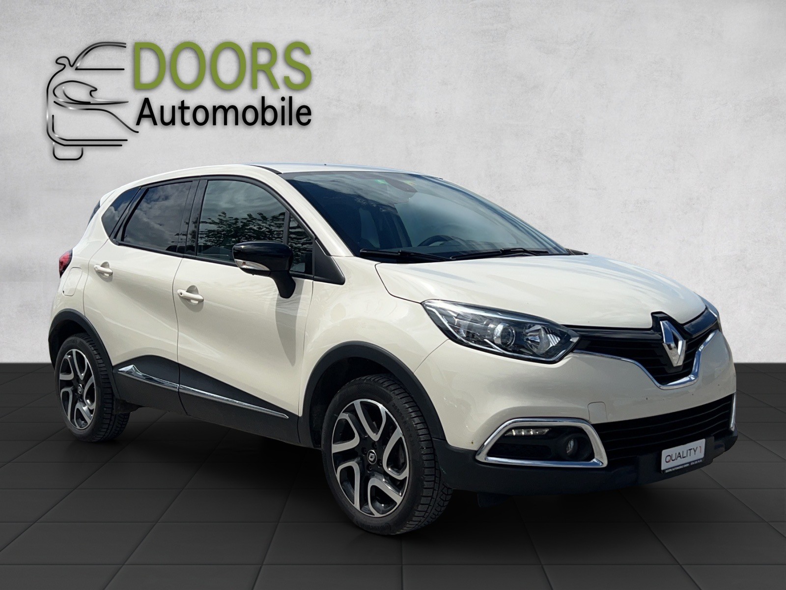 RENAULT Captur 1.2 T 16V Outdoor