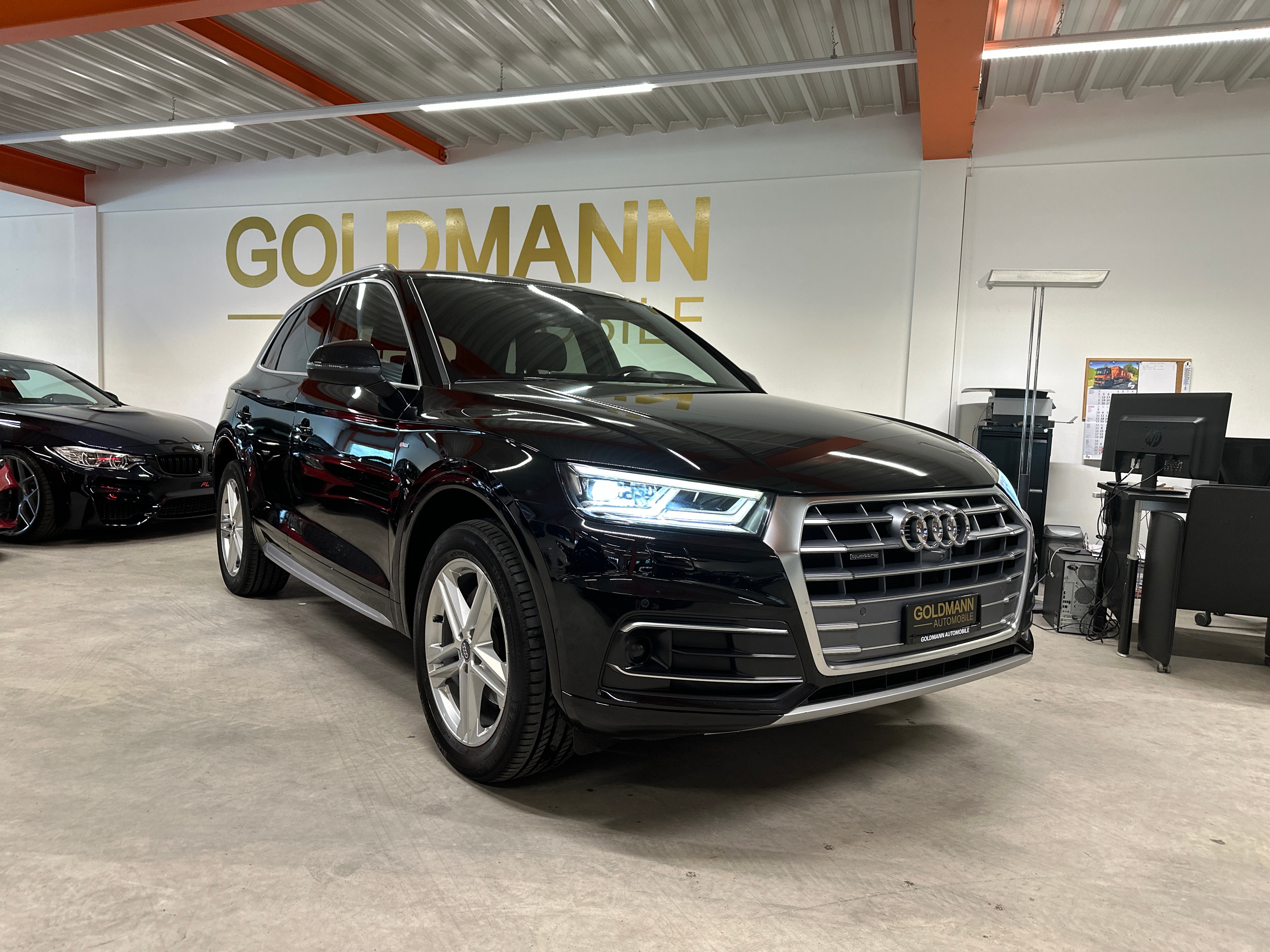 AUDI Q5 2.0 TDI sport quattro S-tronic