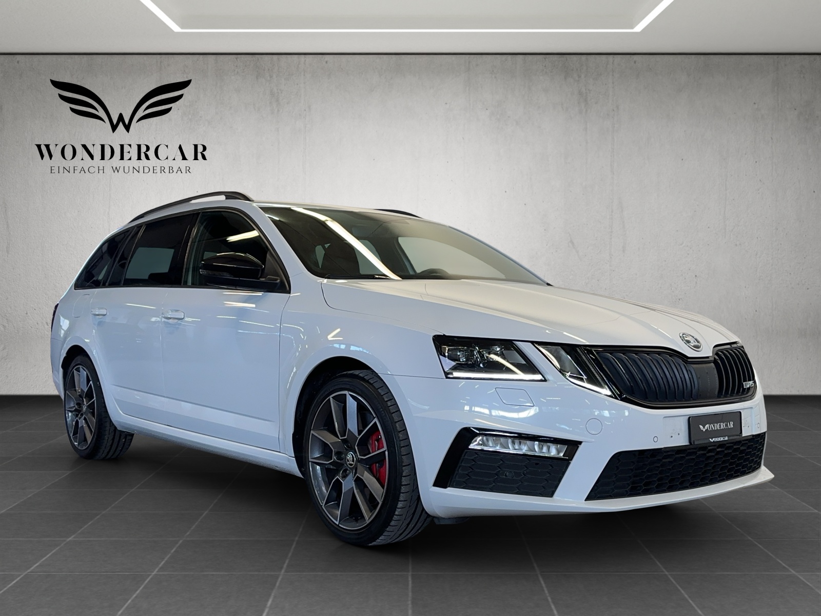 SKODA Octavia Combi 2.0 TSI RS DSG