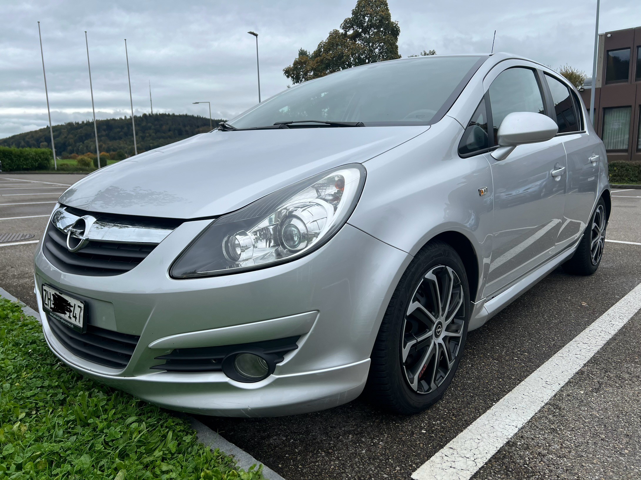 OPEL Corsa 1.6 Turbo GSi