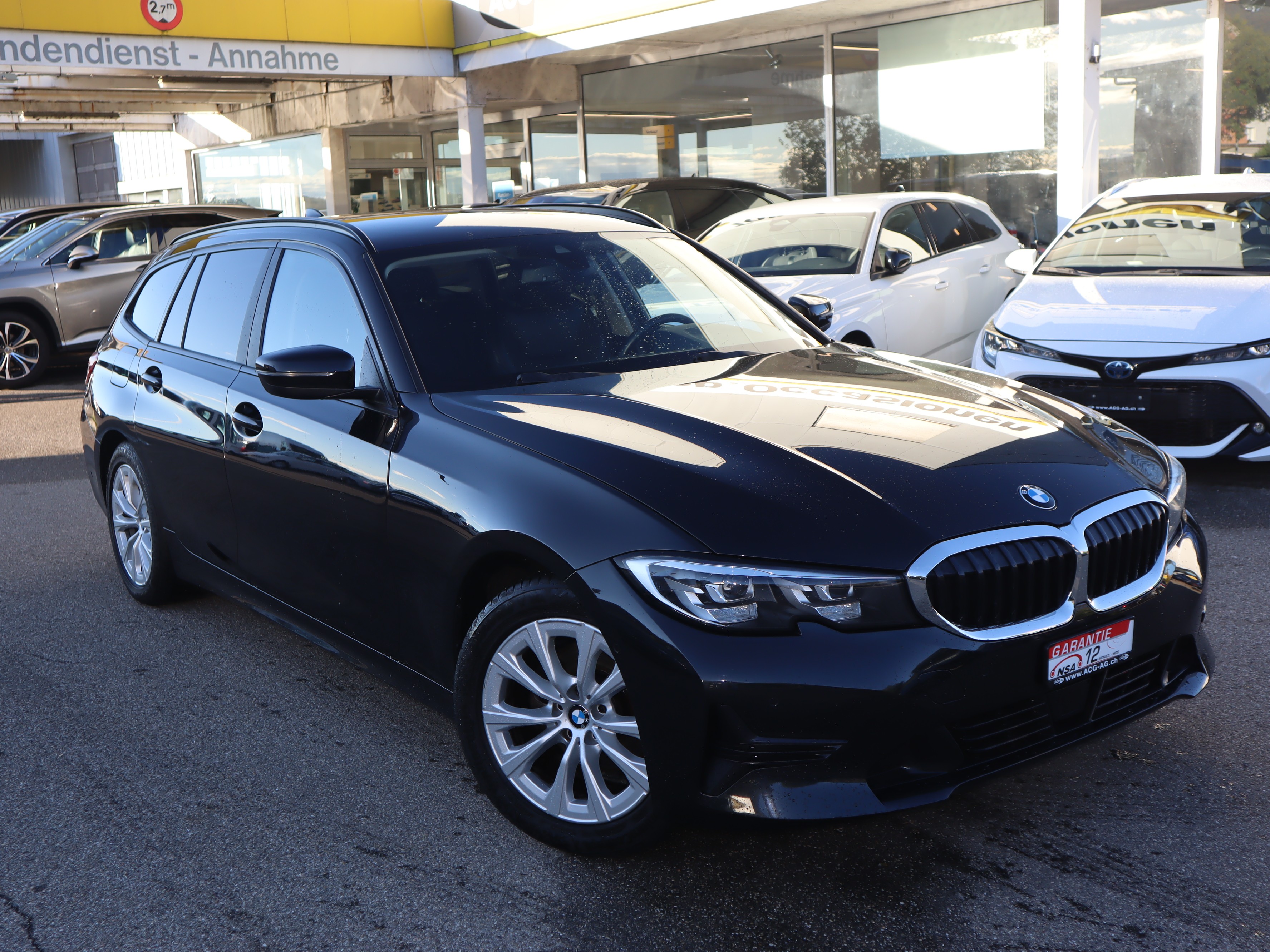 BMW 320d xDrive 48V Touring Luxury Line Steptronic ** Voll-Leder Ausstattung ** G-Navi ** RF-Kamera ** ACC ** Ab MFK & Service *