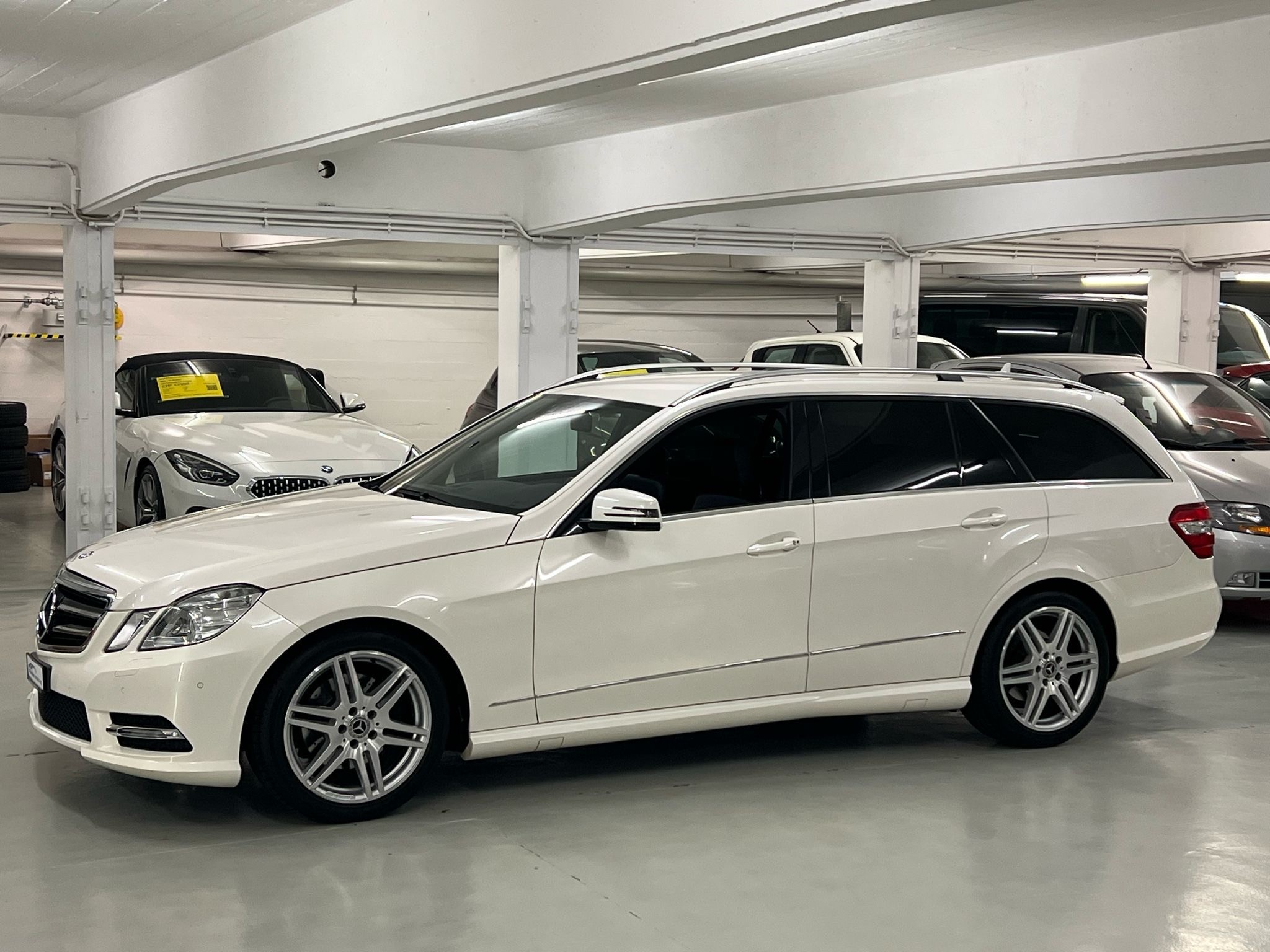 MERCEDES-BENZ E 220 CDI BlueEfficiency Avantgarde 7G-Tronic