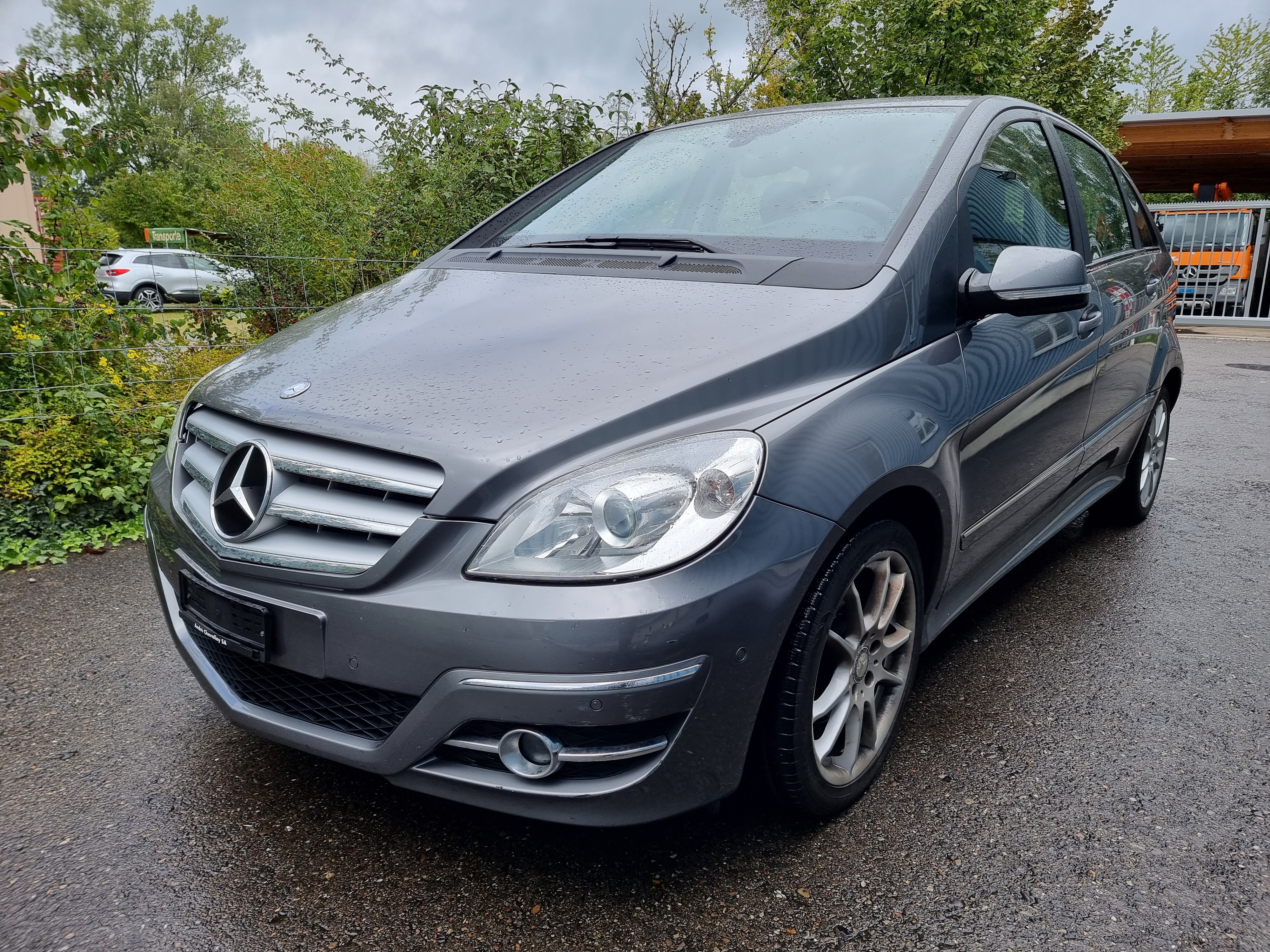 MERCEDES-BENZ B 180 Compact Star Autotronic