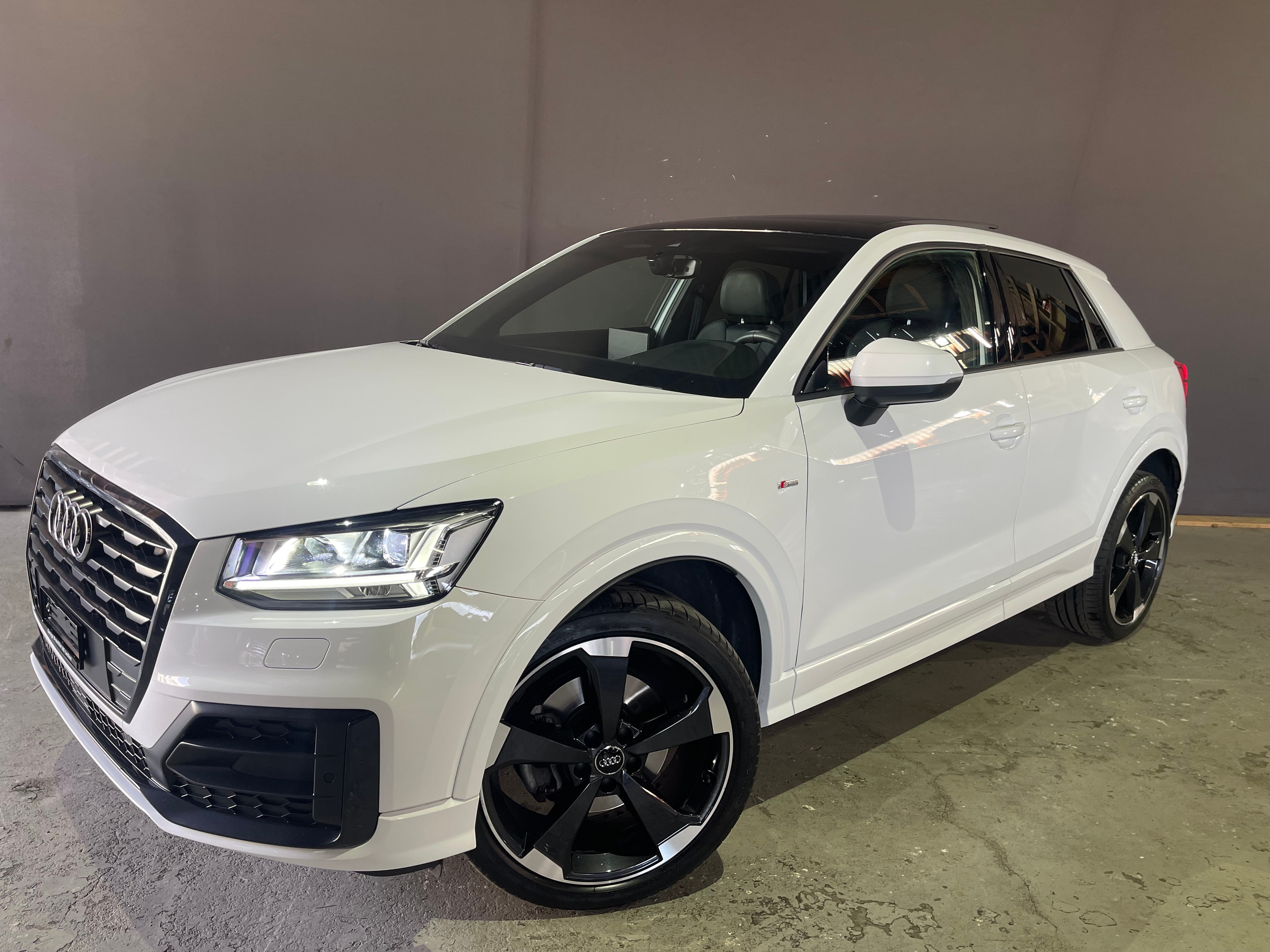 AUDI Q2 2.0 TFSI sport quattro S-tronic