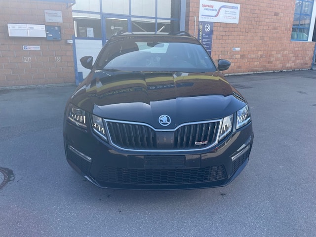 SKODA Octavia Combi 2.0 TDI Ambition 4x4