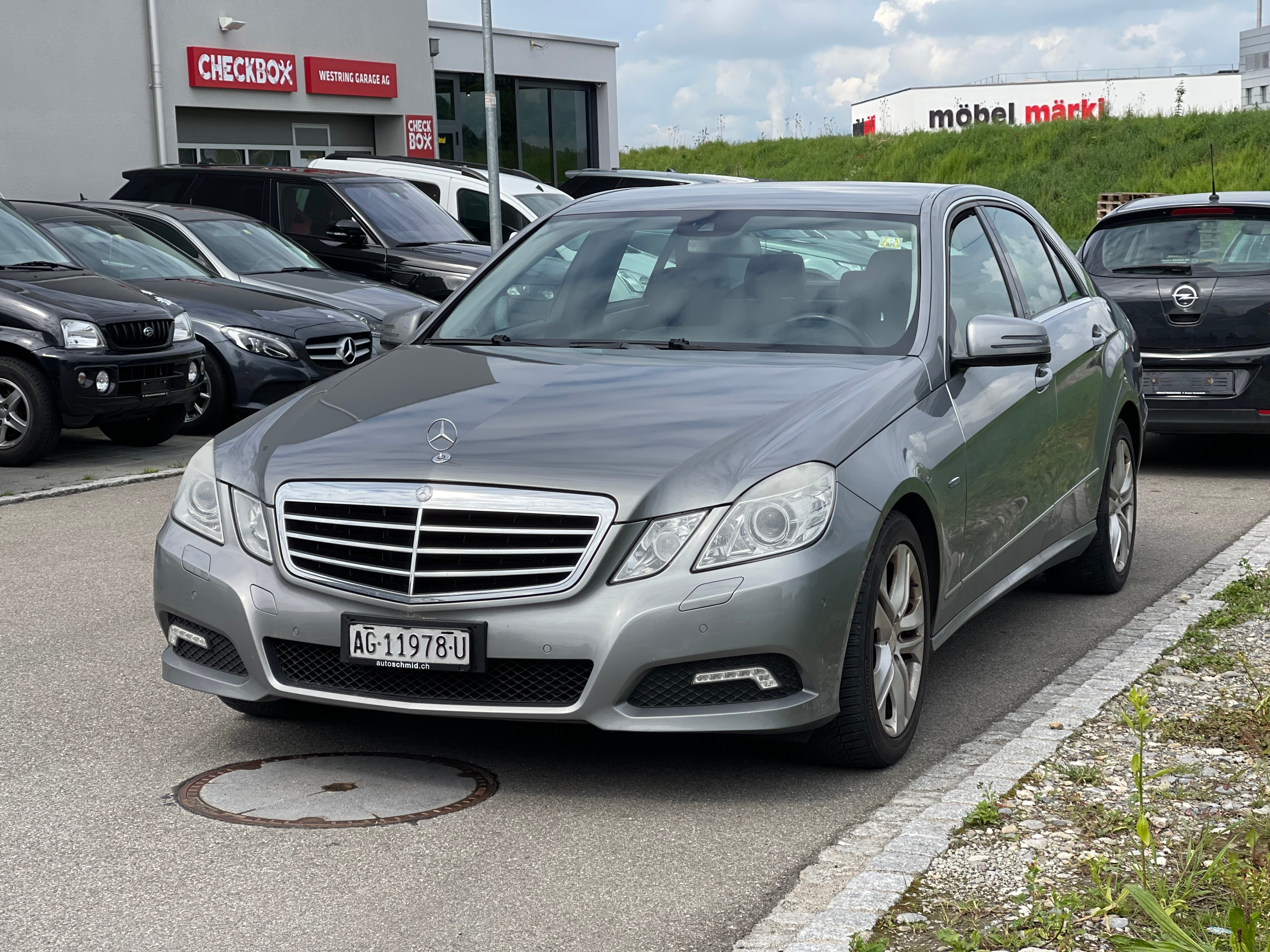 MERCEDES-BENZ E 220 CDI BlueEfficiency Avantgarde Automatic